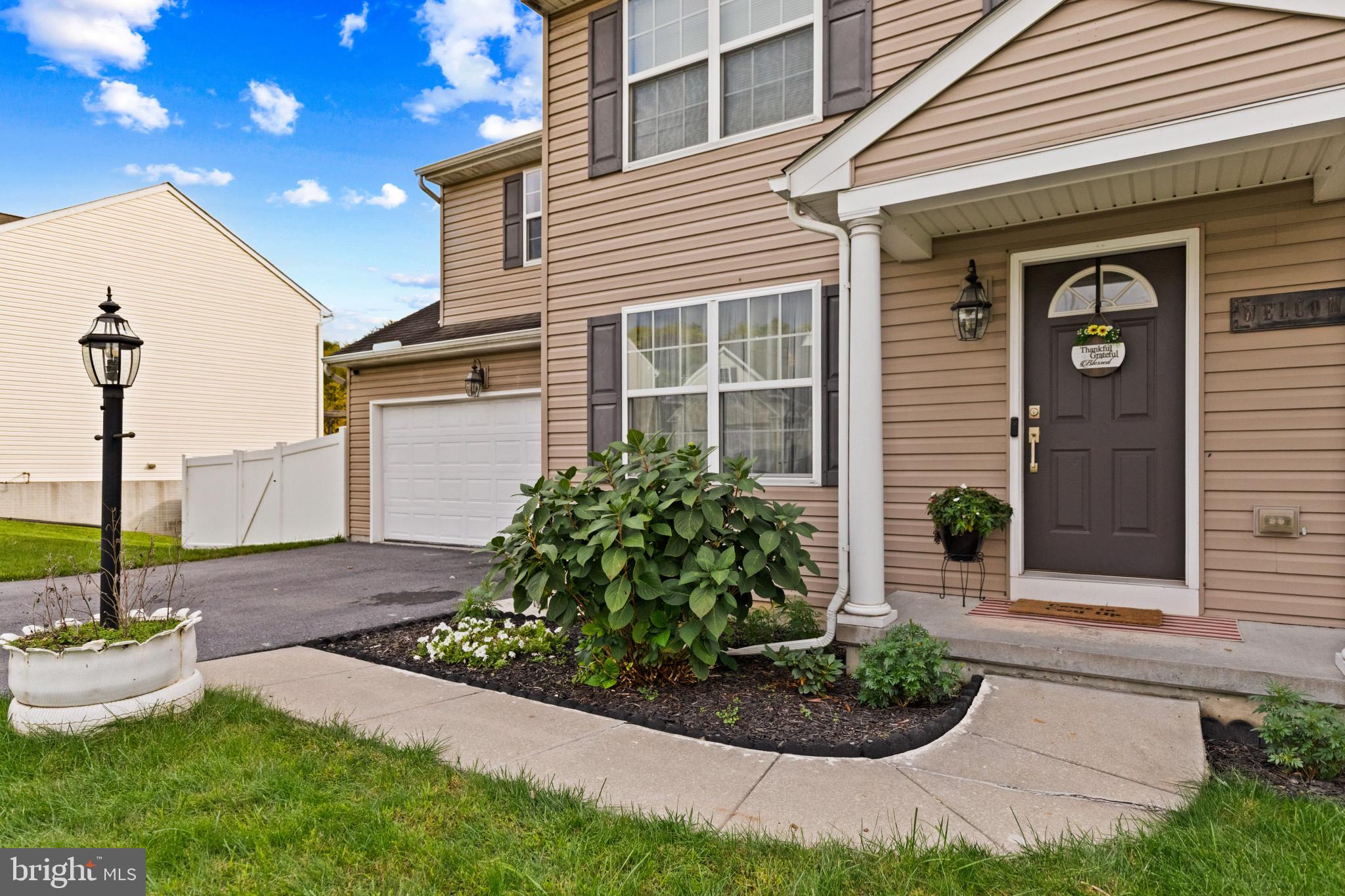 509 Yale St, Harrisburg, PA 17111 photo