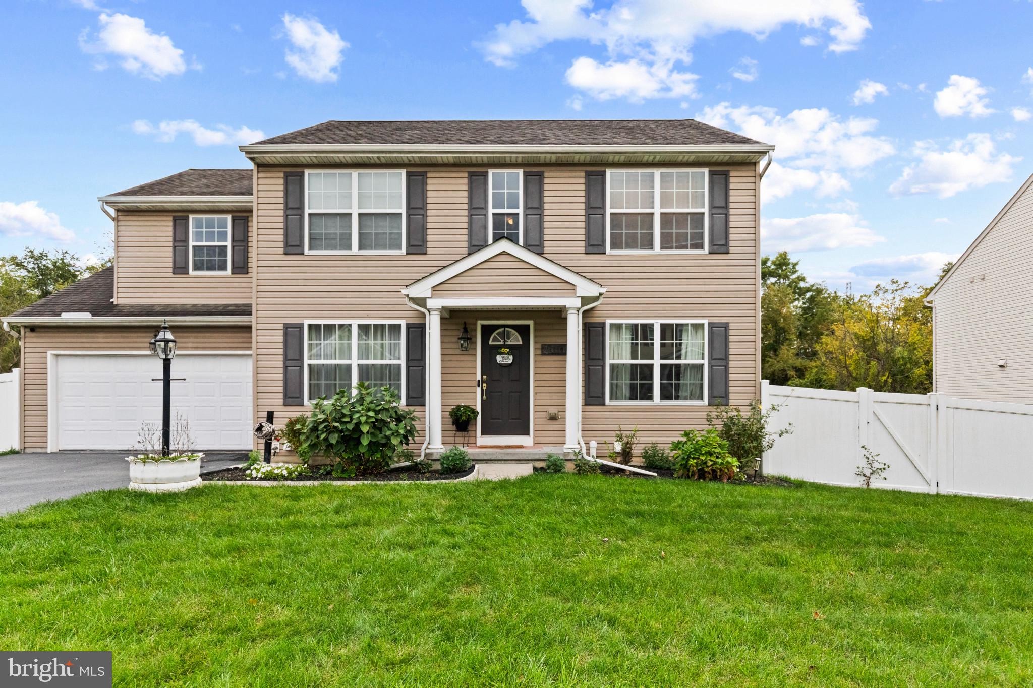 509 Yale St, Harrisburg, PA 17111