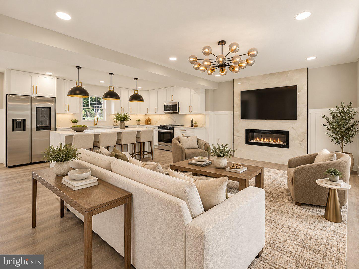 2308 Creek Dr, Alexandria, VA 22308