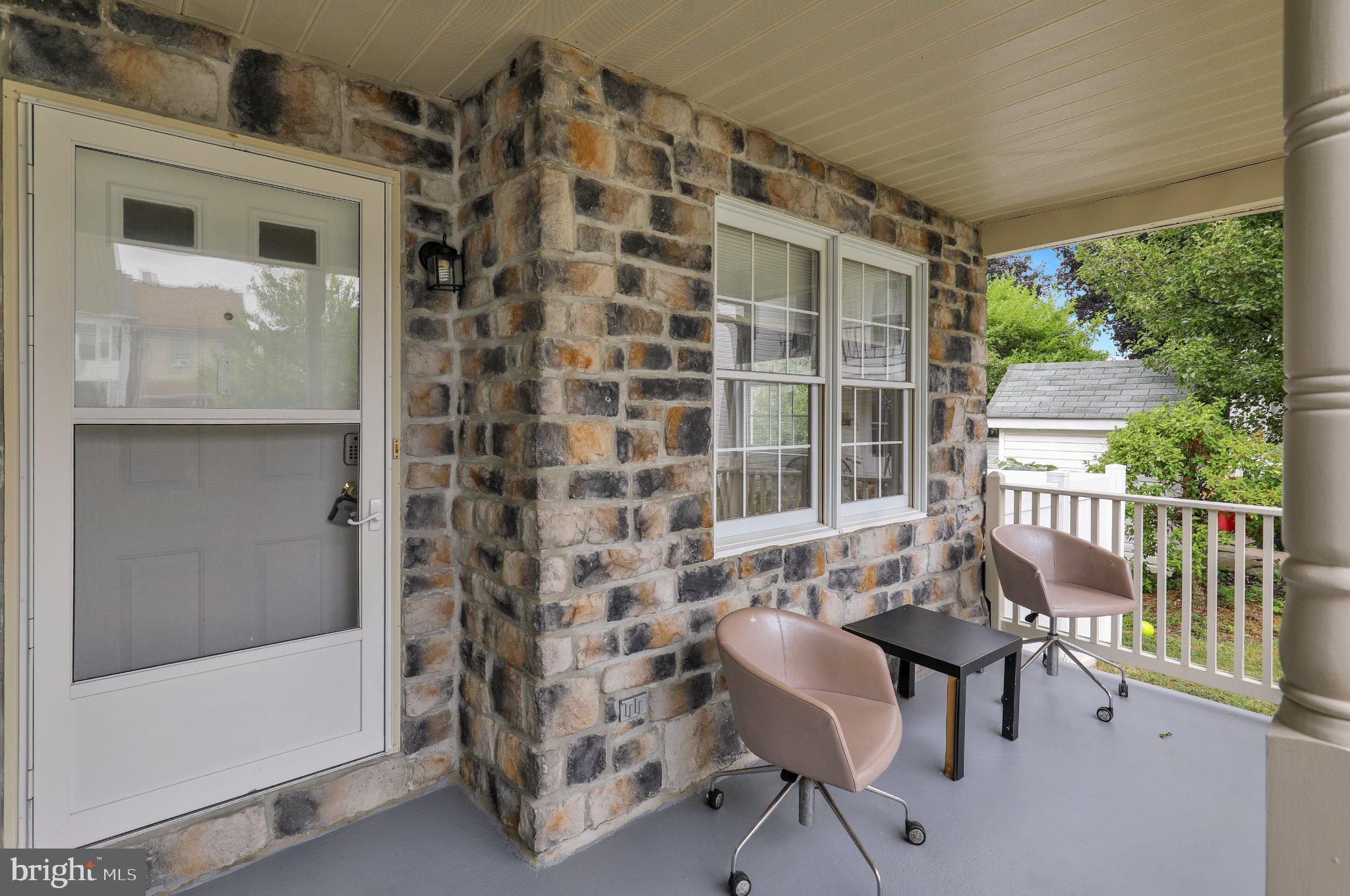 100 N Robeson St, Robesonia, PA 19551 photo