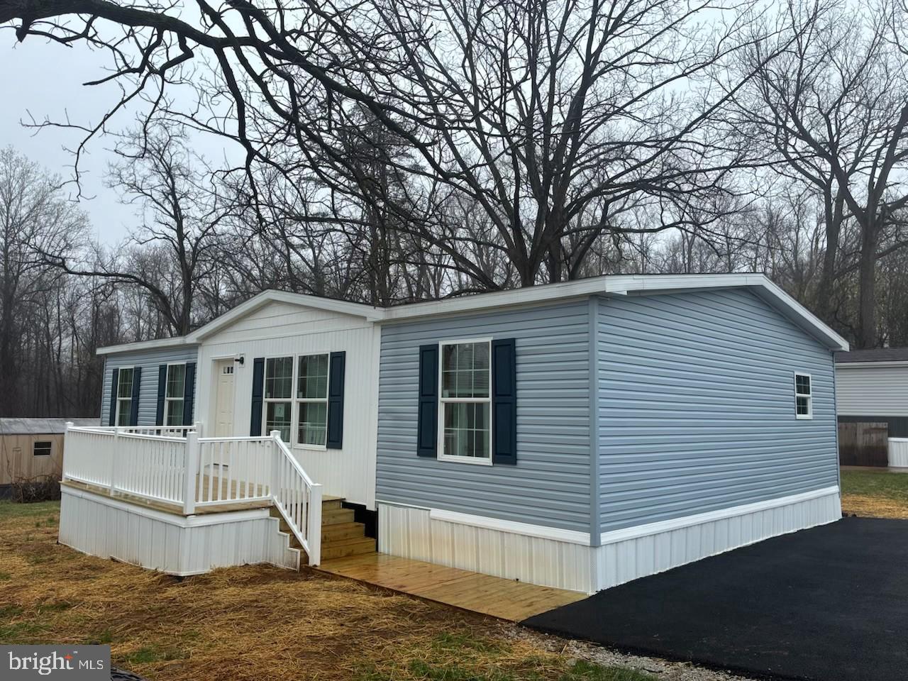 300 Ridge Road 99, Etters, PA 17319