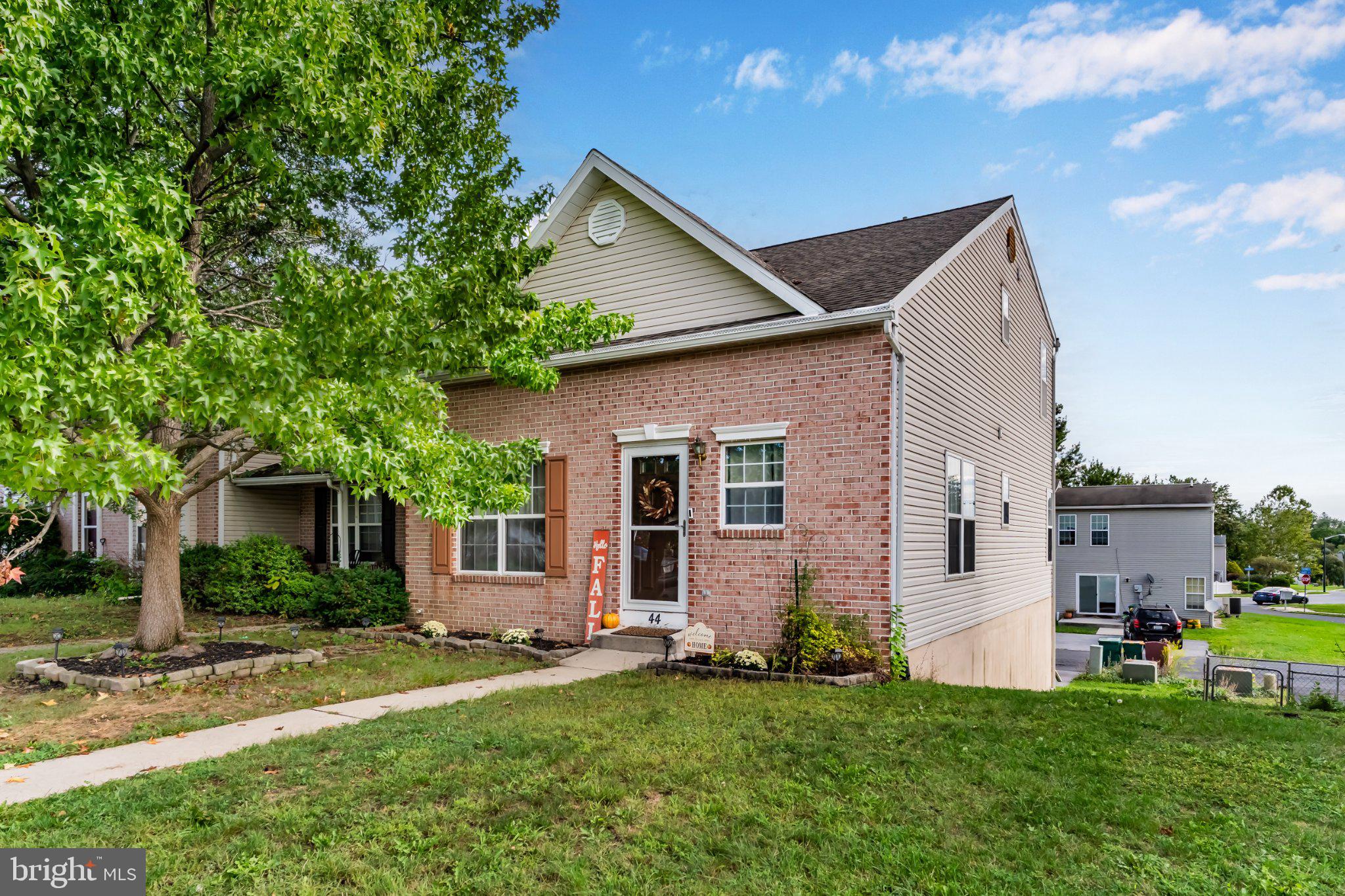 44 Tory Cir, Enola, PA 17025 photo