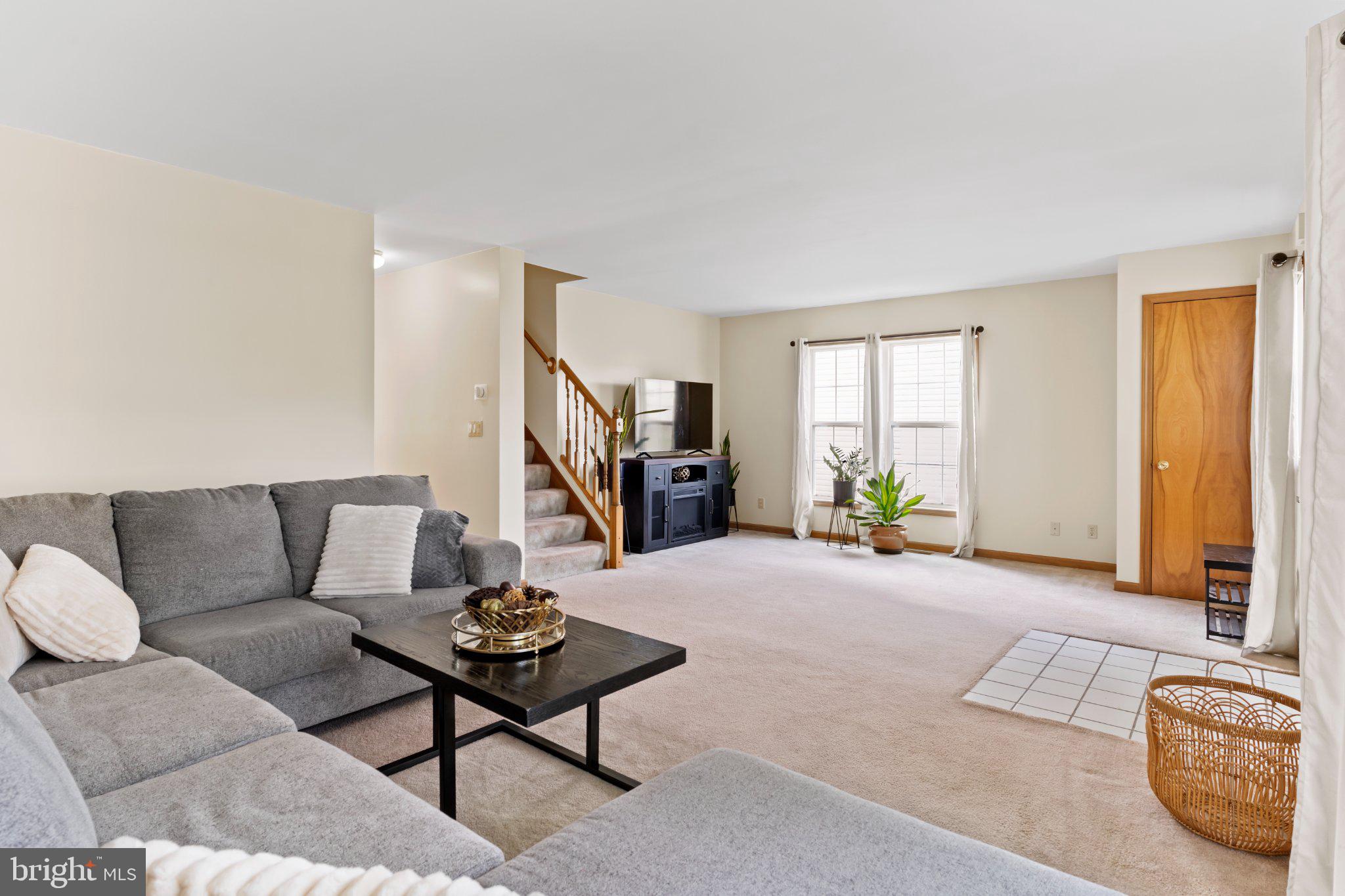 44 Tory Cir, Enola, PA 17025 photo