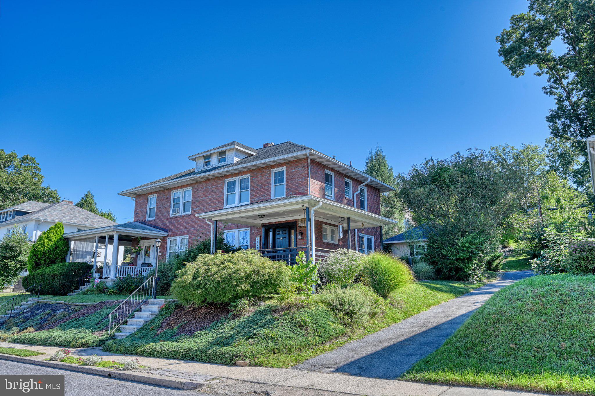 4421 10th Ave, Temple, PA 19560