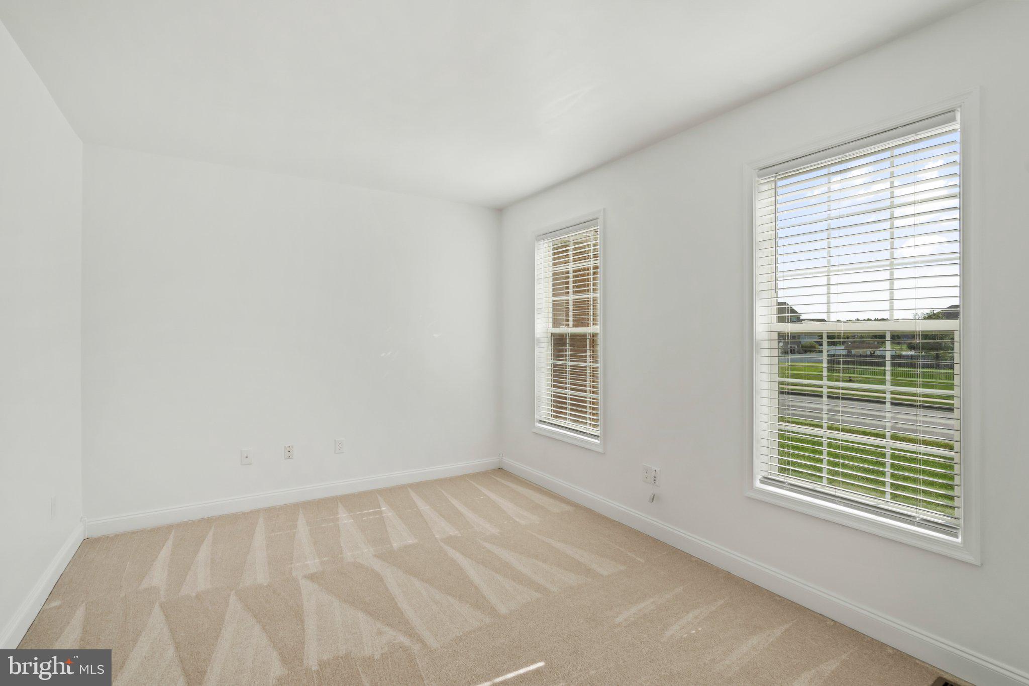 100 Lilac Ln, Gilbertsville, PA 19525 photo
