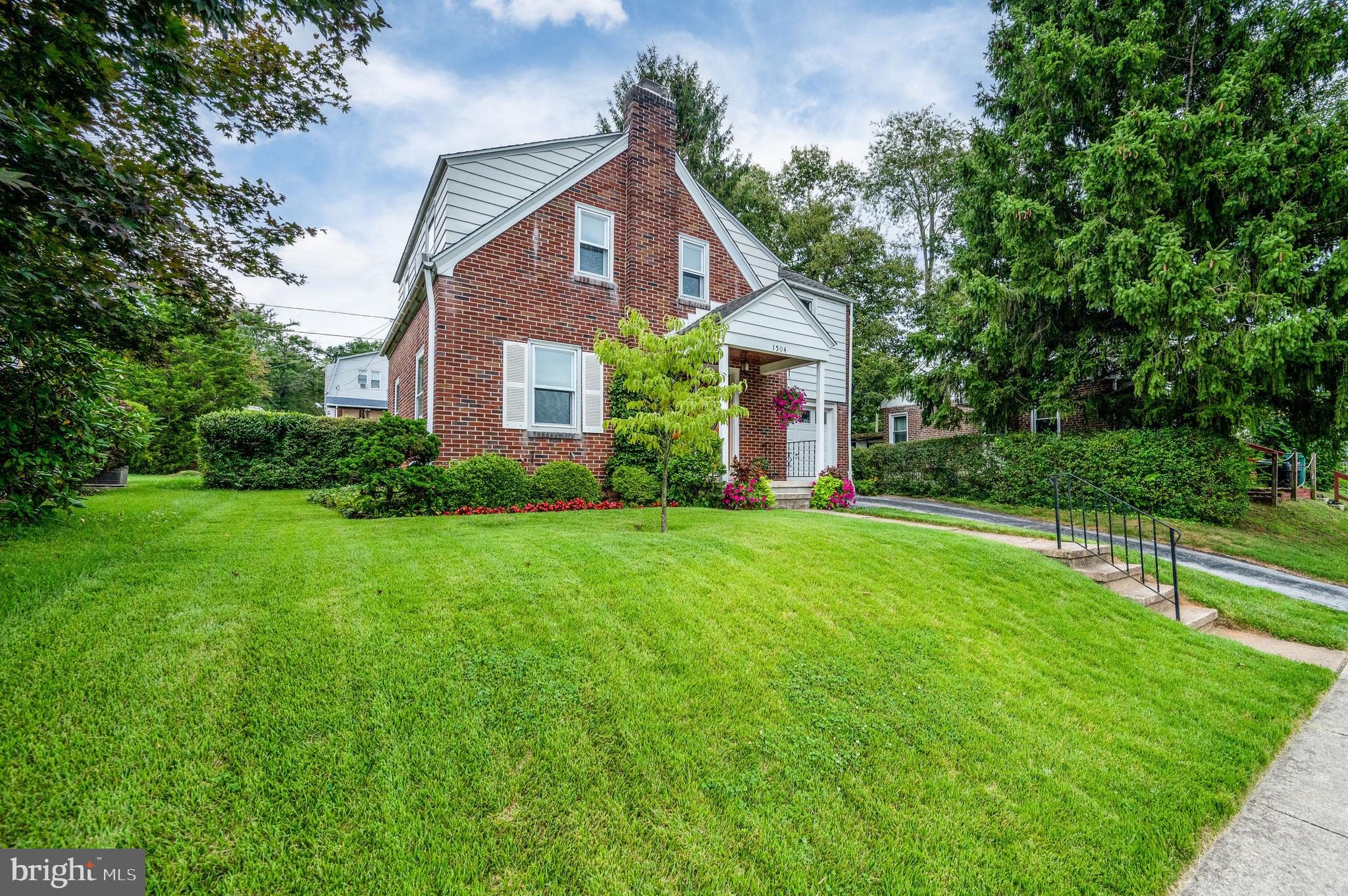 1504 Cortland Ave, Reading, PA 19607 photo