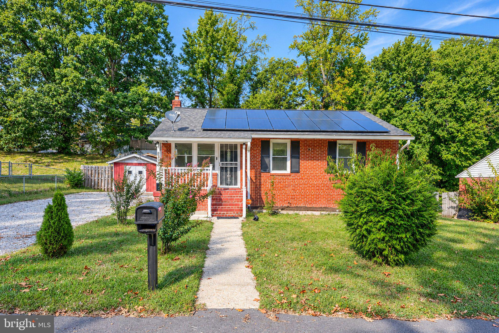 8108 Redview Dr, District Heights, MD 20747 photo