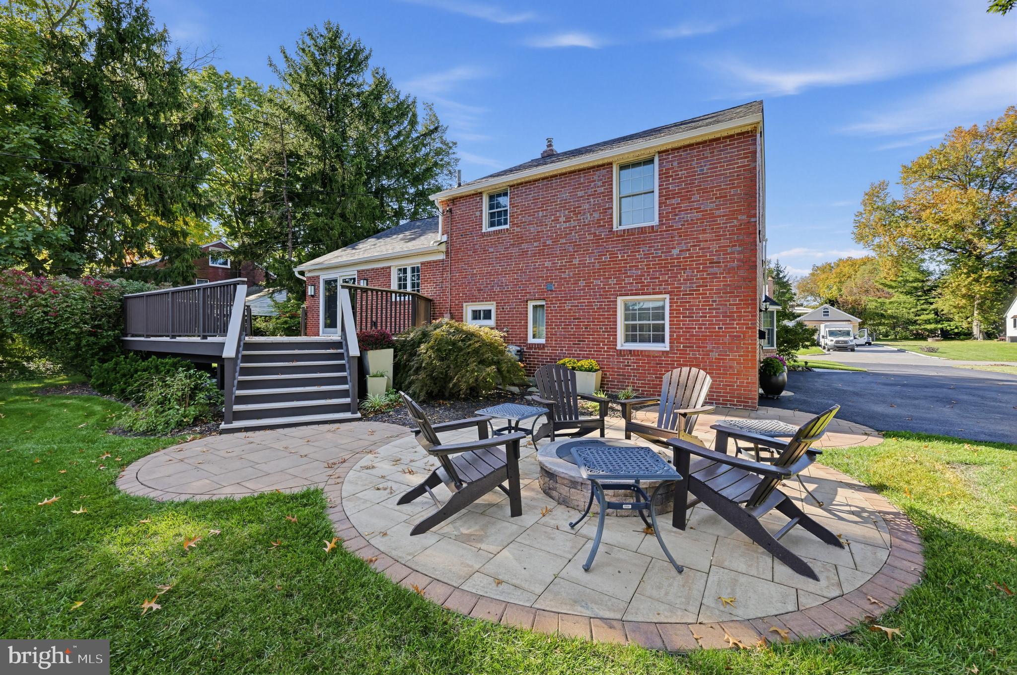 128 Westminster Dr, Wallingford, PA 19086 photo