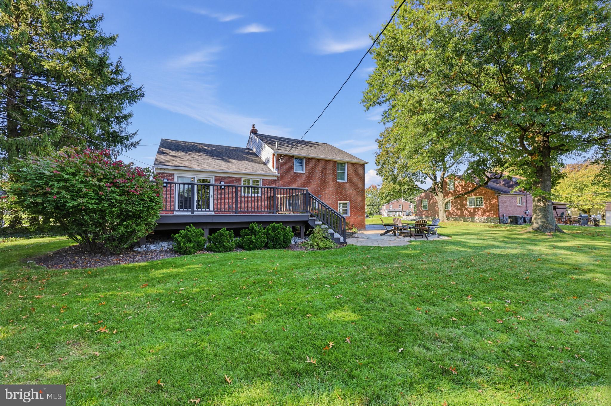 128 Westminster Dr, Wallingford, PA 19086 photo