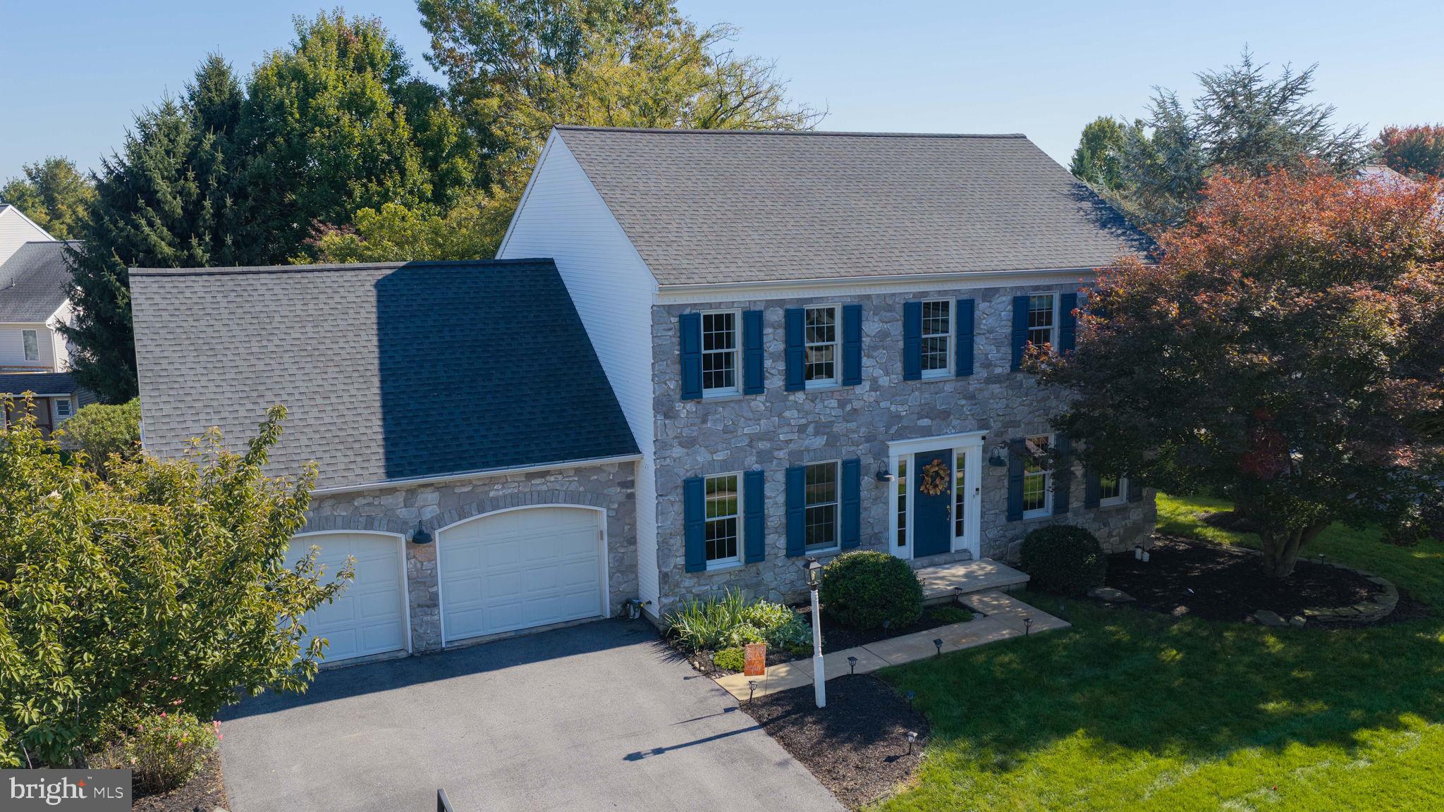 207 Southridge Dr, Lancaster, PA 17602