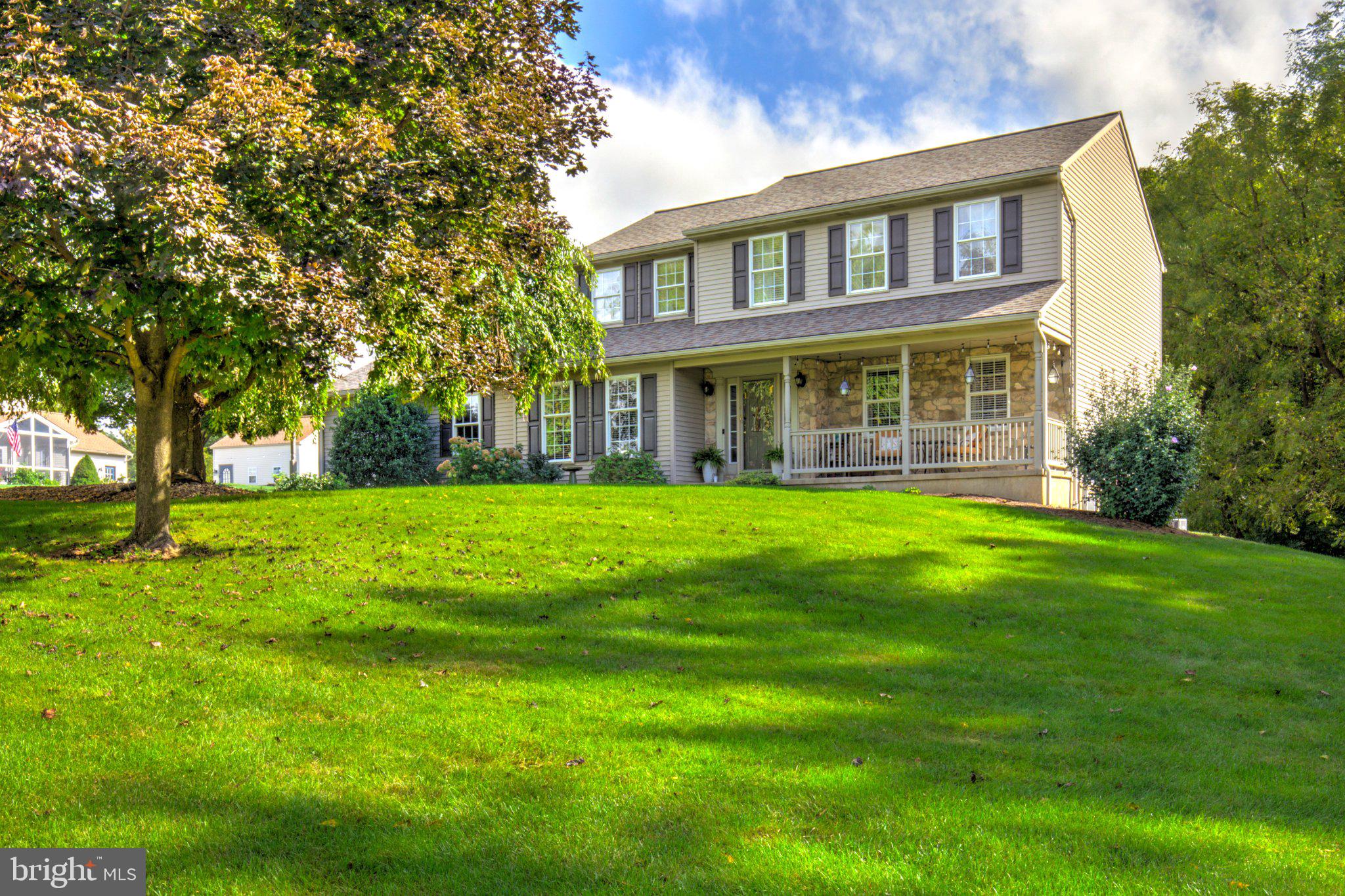 289 N Tanglewood Dr, Quarryville, PA 17566 photo