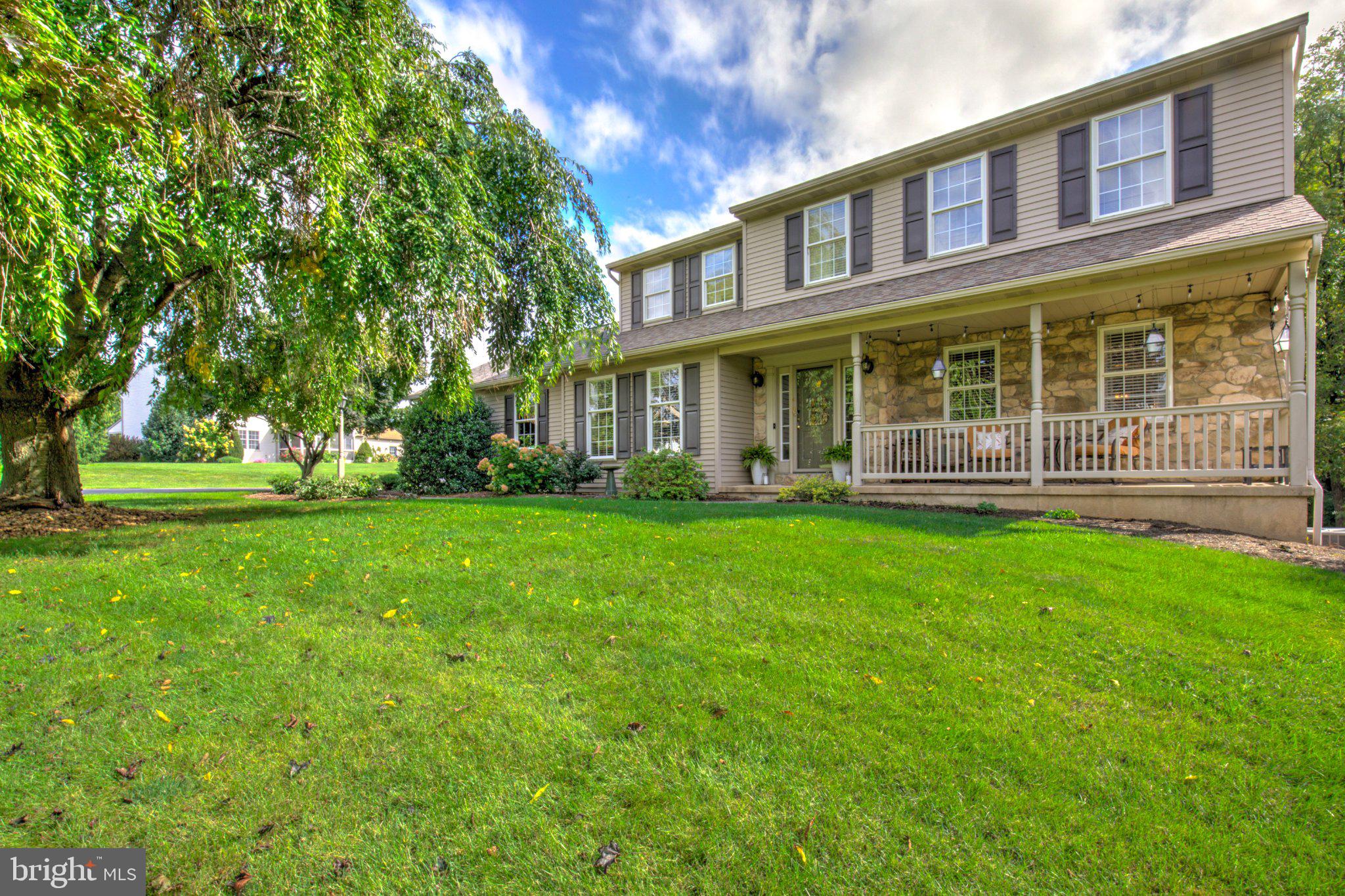 289 N Tanglewood Dr, Quarryville, PA 17566 photo