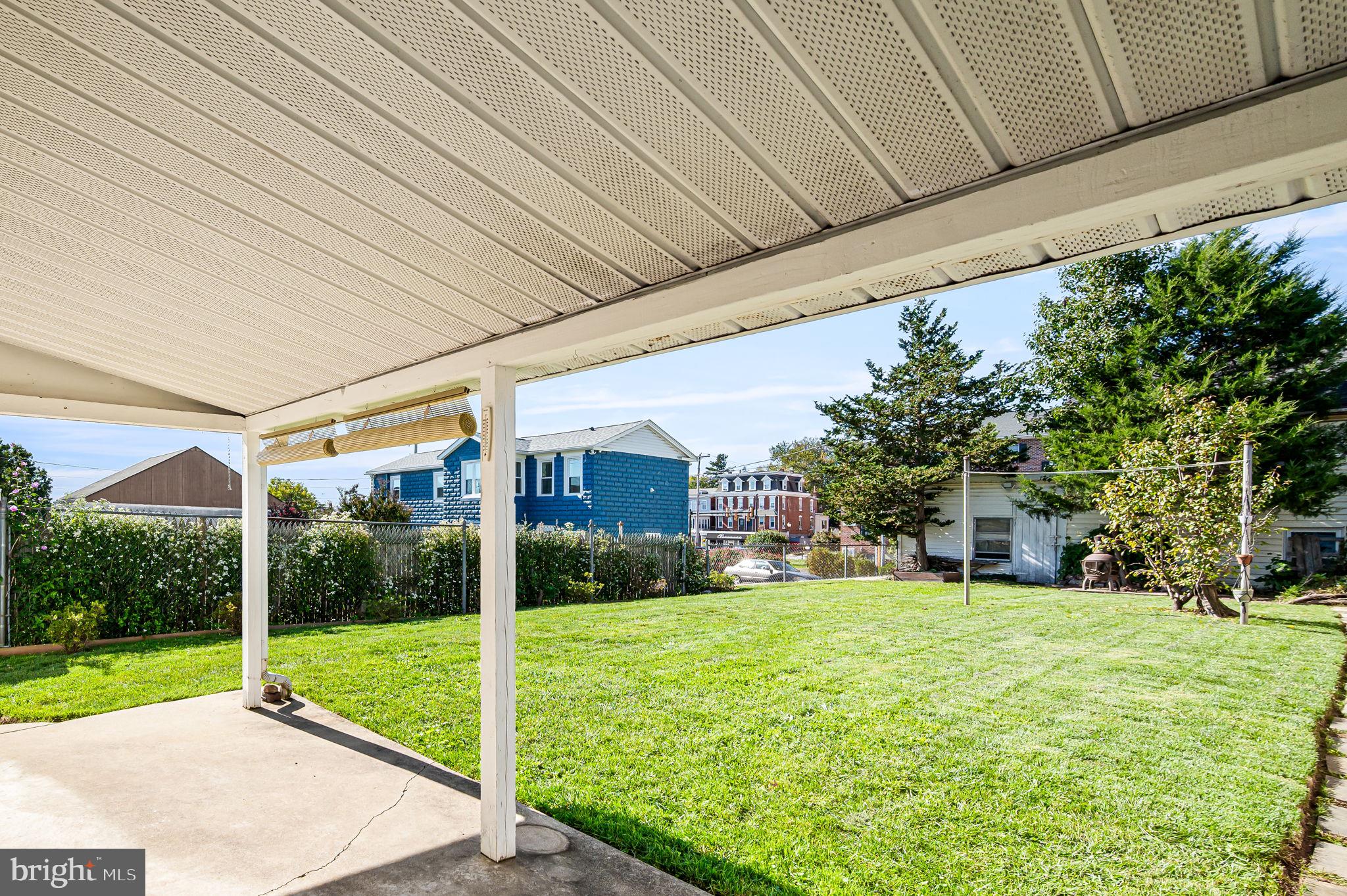 411 Walnut St, Royersford, PA 19468 photo