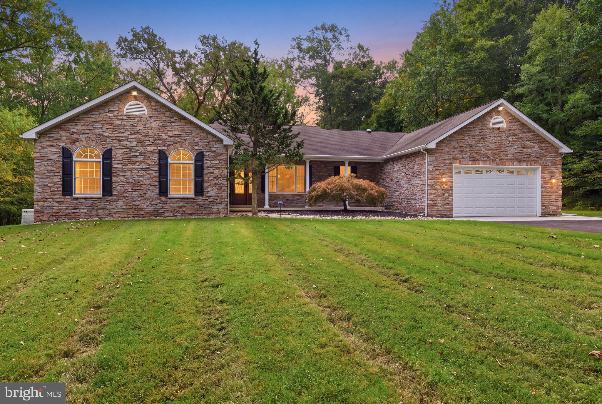 1669 Fennel Rd, Quakertown, PA 18951