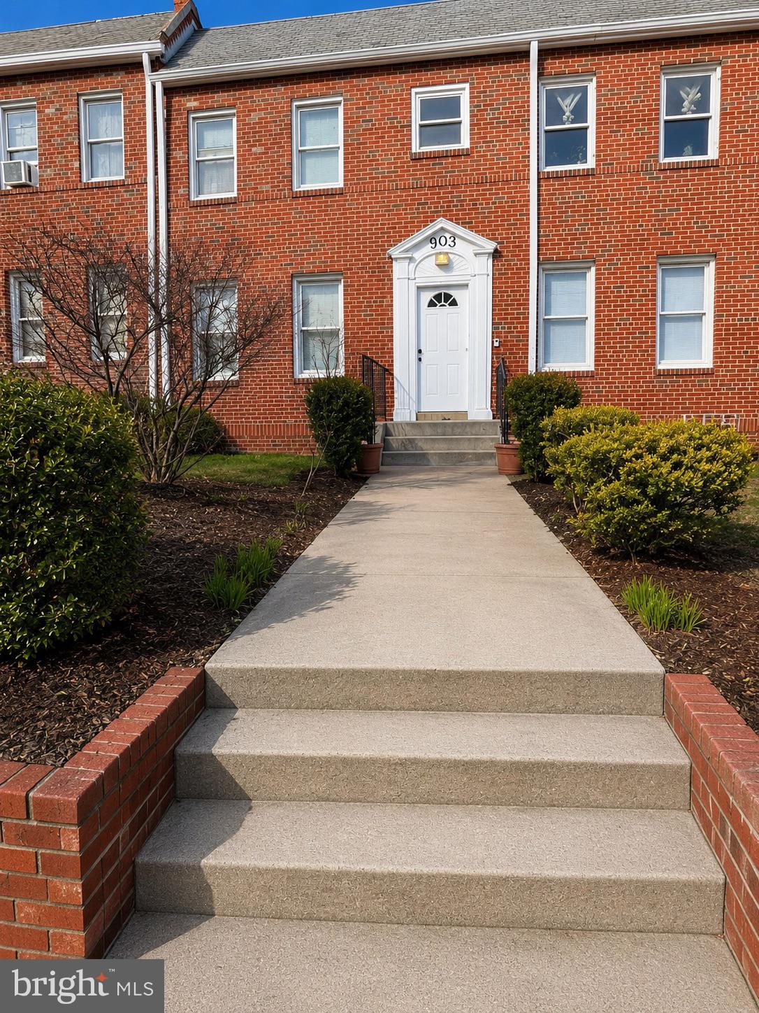 903 Missouri Ave, Washington, DC 20011