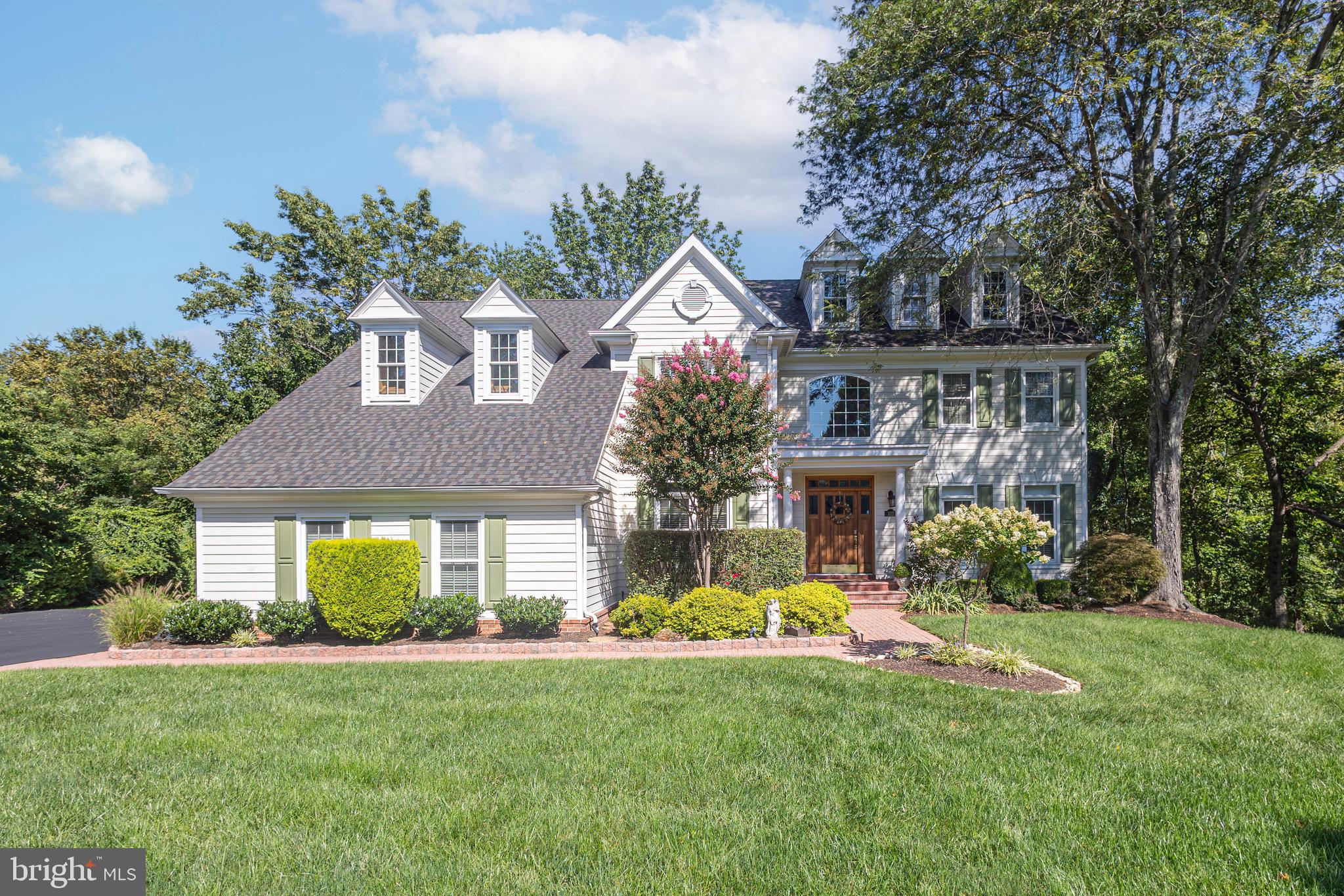 102 Saint Andrews Pl, Newtown, PA 18940