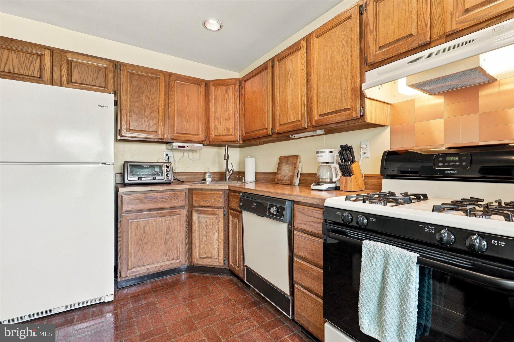 2026 Yorktown, West Norriton, PA 19403 photo