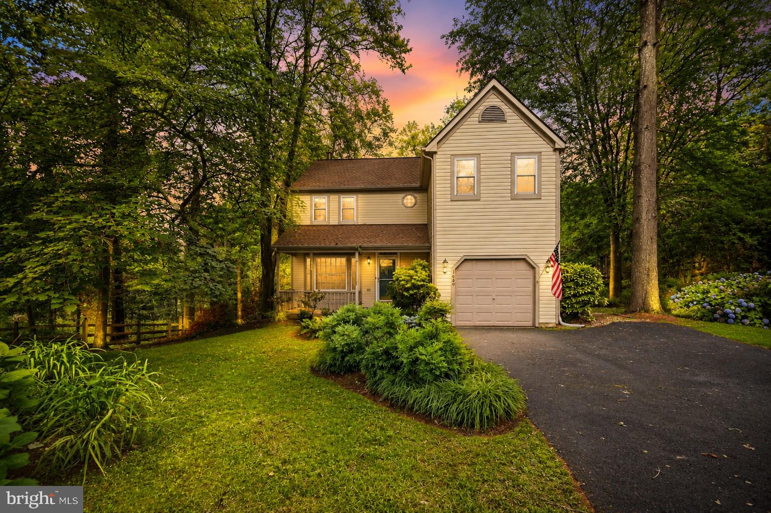 1649 Bennington Hollow Ln, Reston, VA 20194