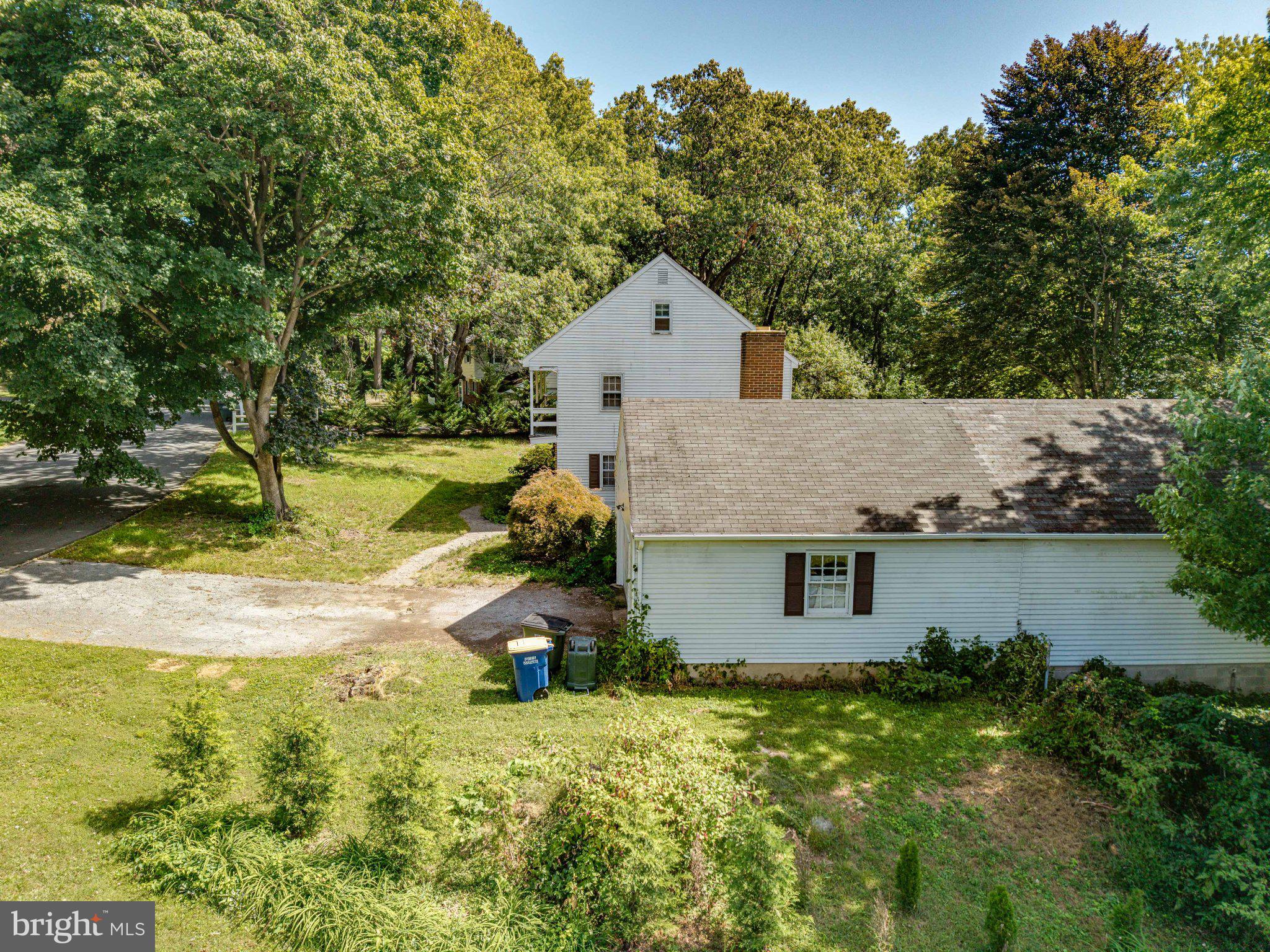 5033 Woodbox Ln, Mechanicsburg, PA 17055 photo