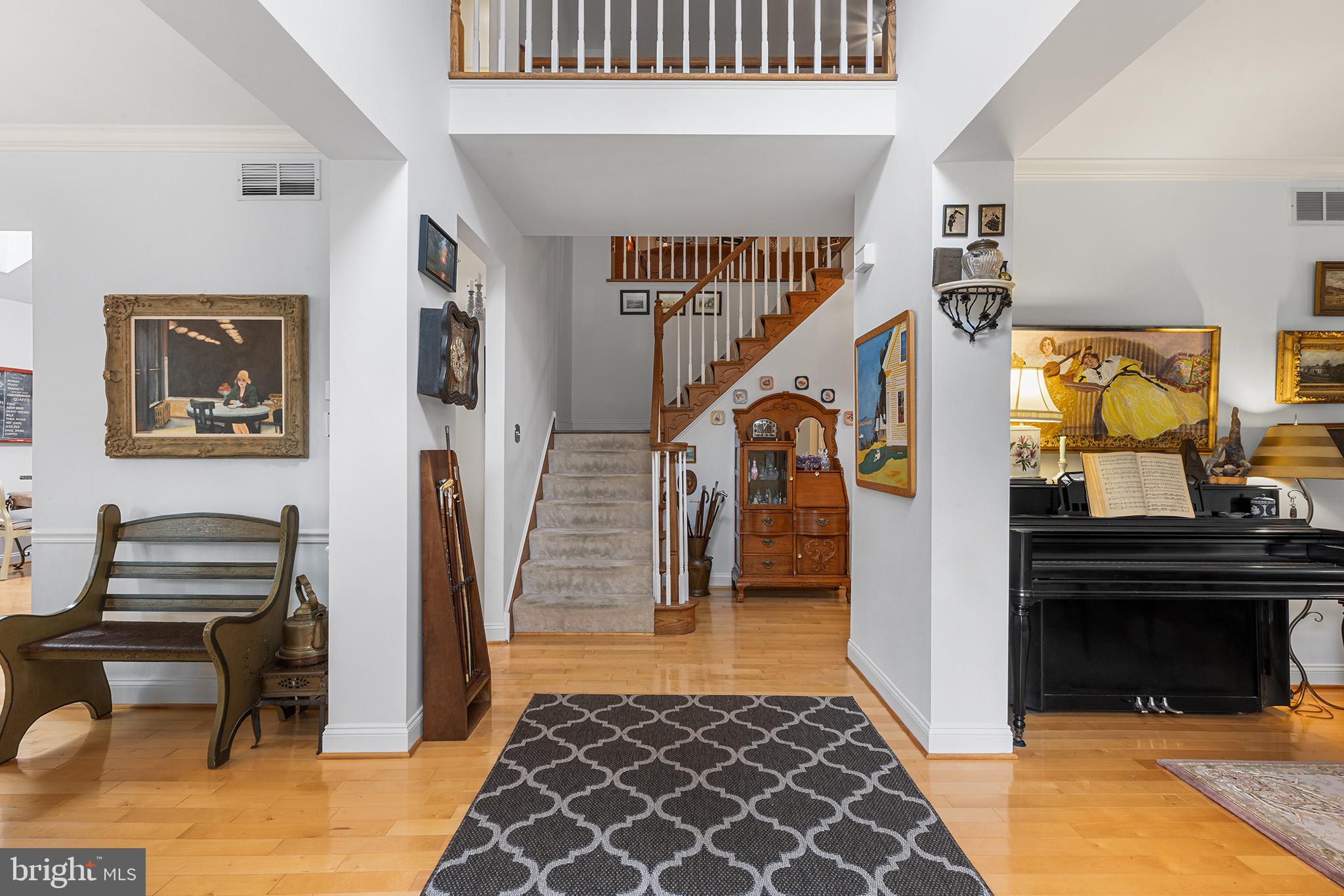 207 Yorktown Pl, Berwyn, PA 19312 photo