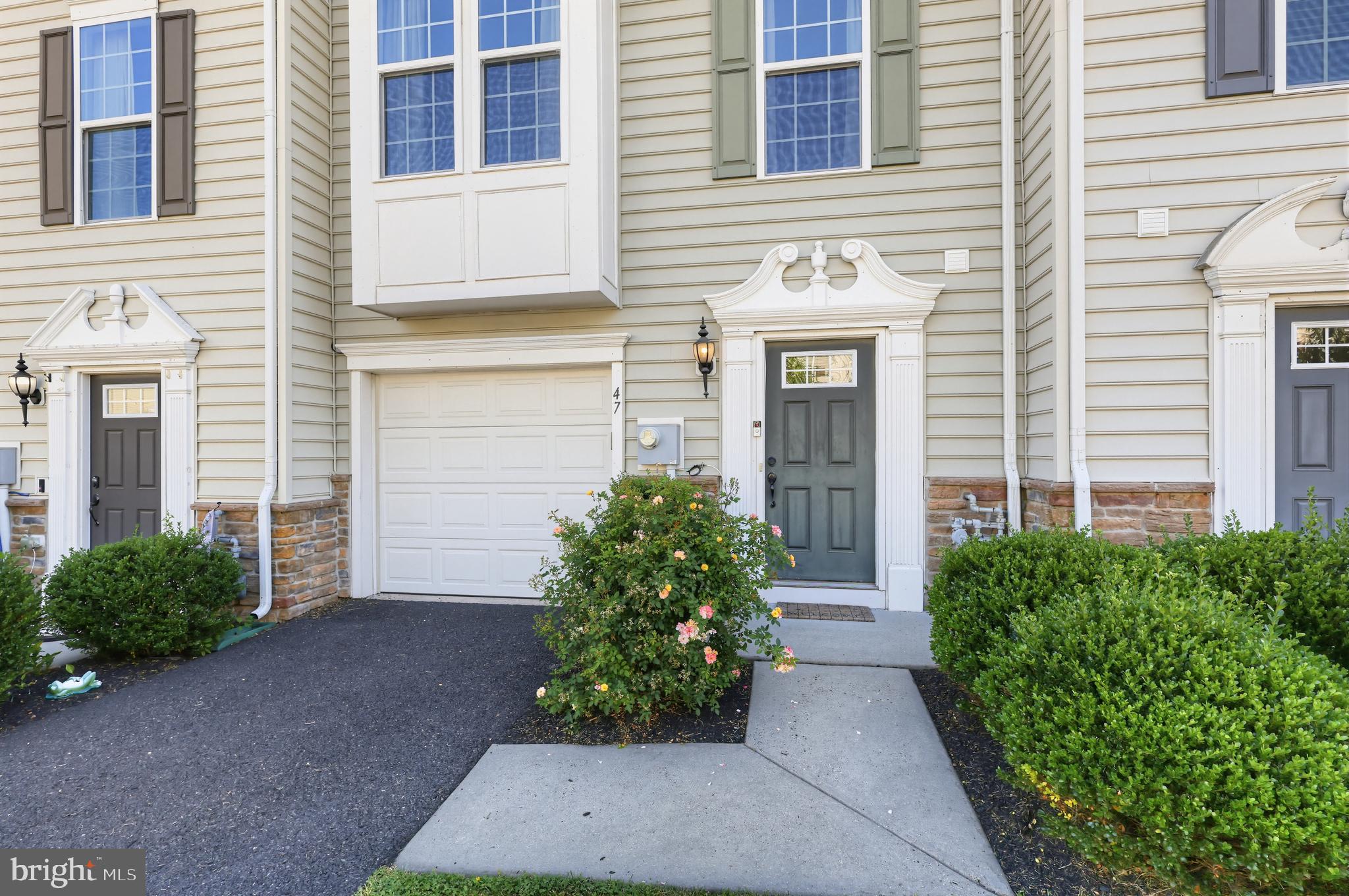 47 Jefferson Dr, Spring City, PA 19475 photo