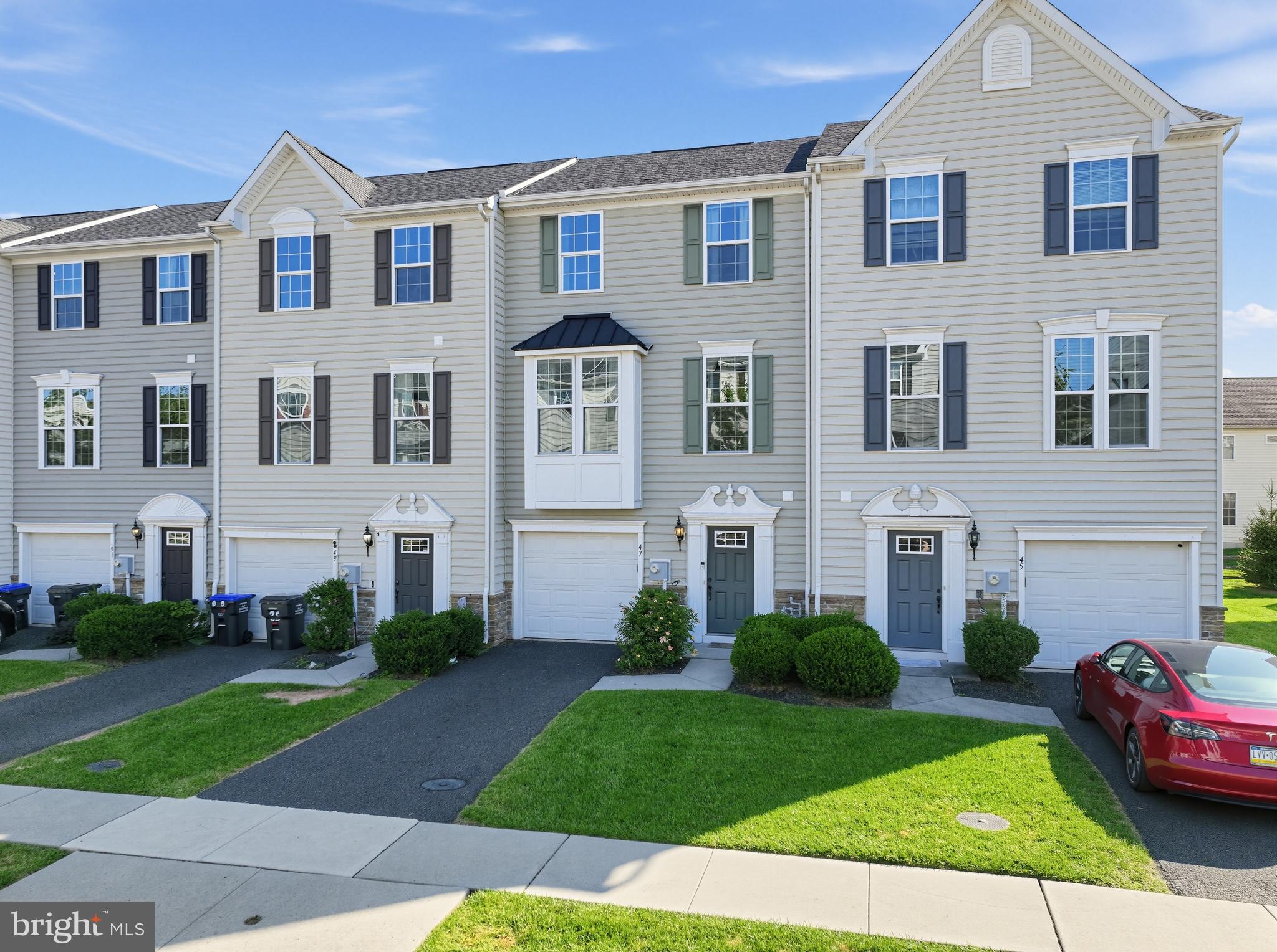 47 Jefferson Dr, Spring City, PA 19475 photo