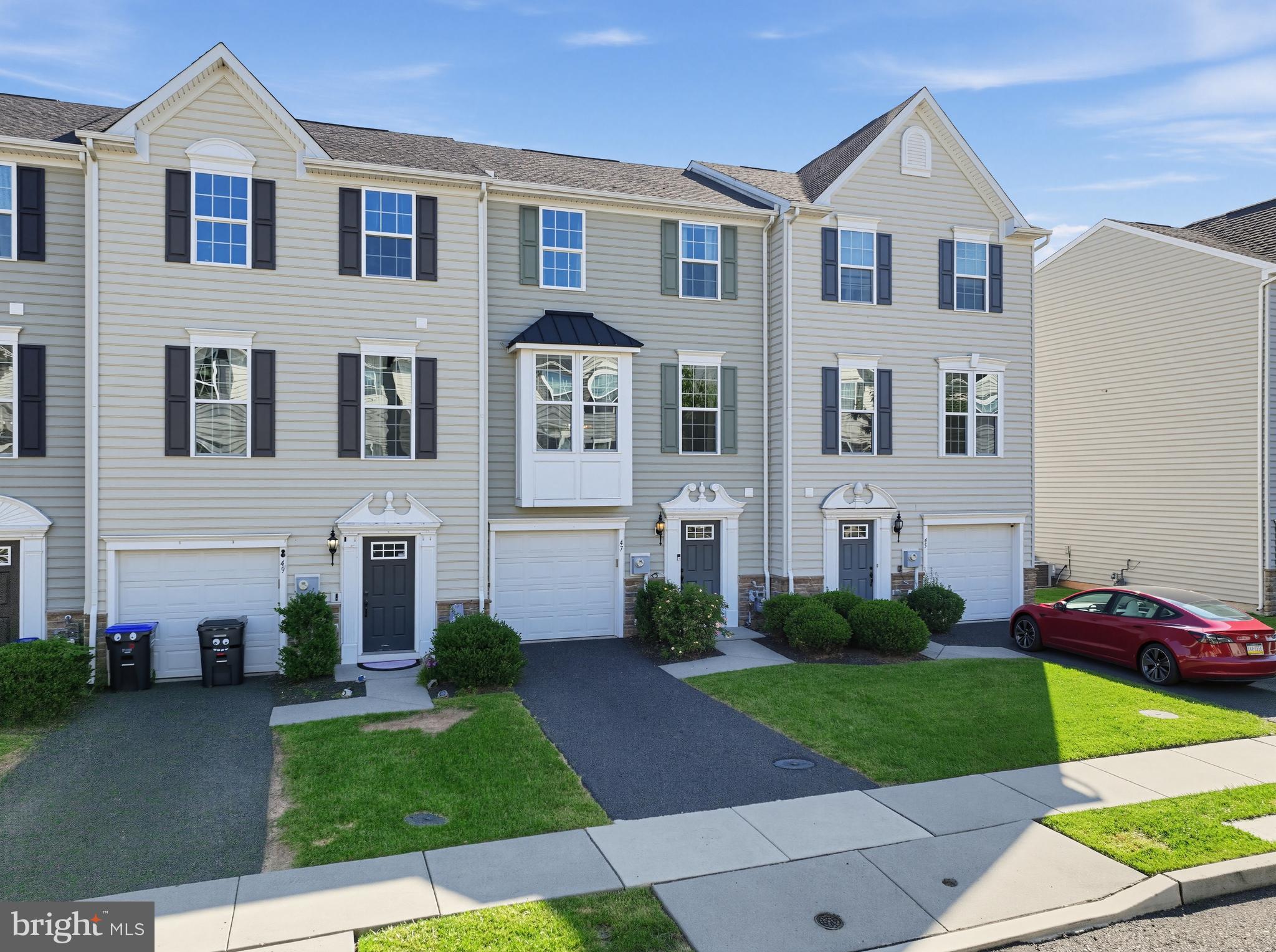 47 Jefferson Dr, Spring City, PA 19475 photo
