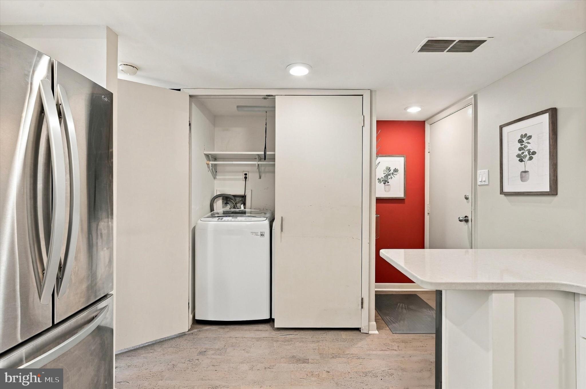 2014 Naudain St, Philadelphia, PA 19146 photo