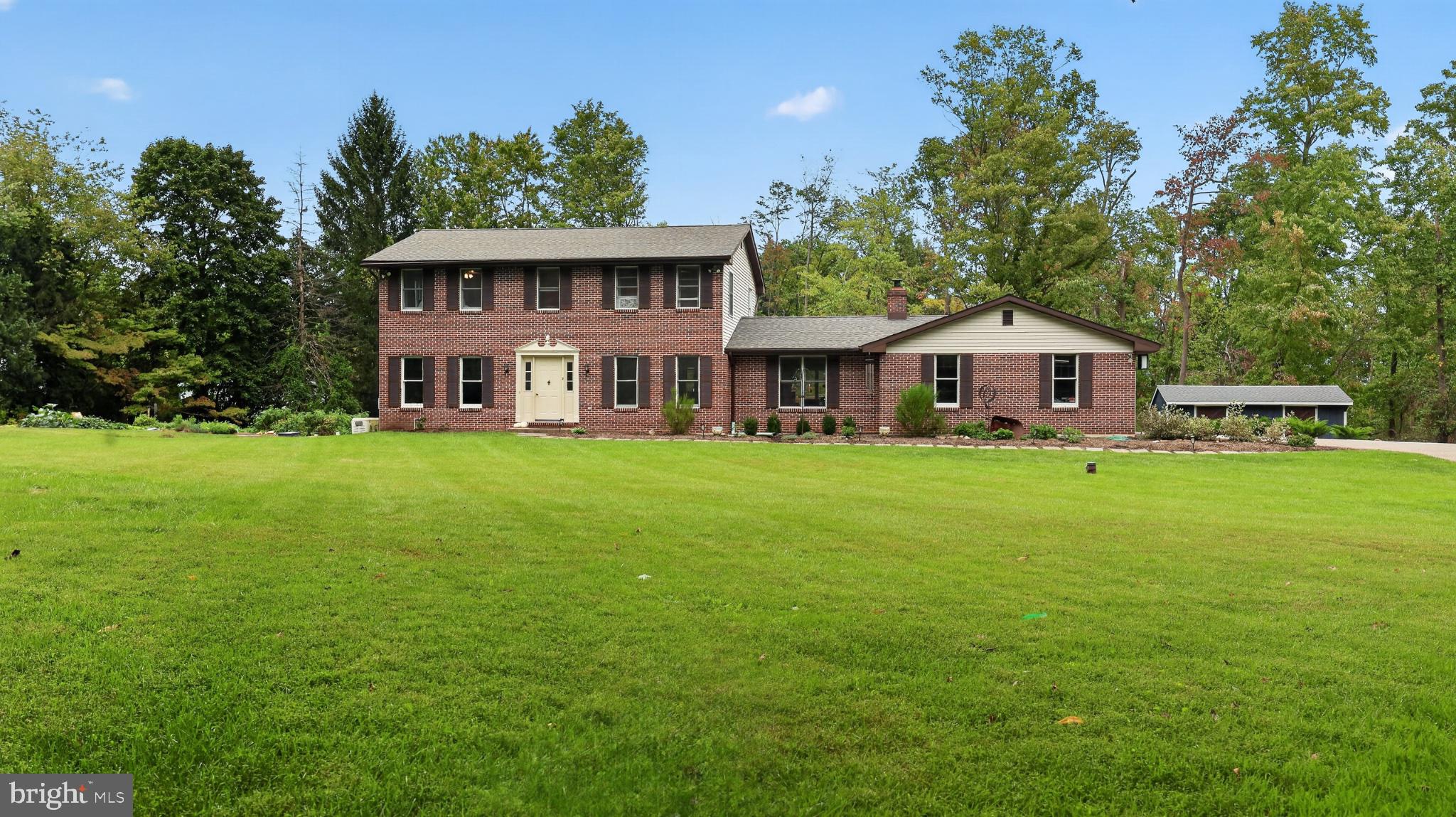 130 Davis Rd, Coatesville, PA 19320 photo