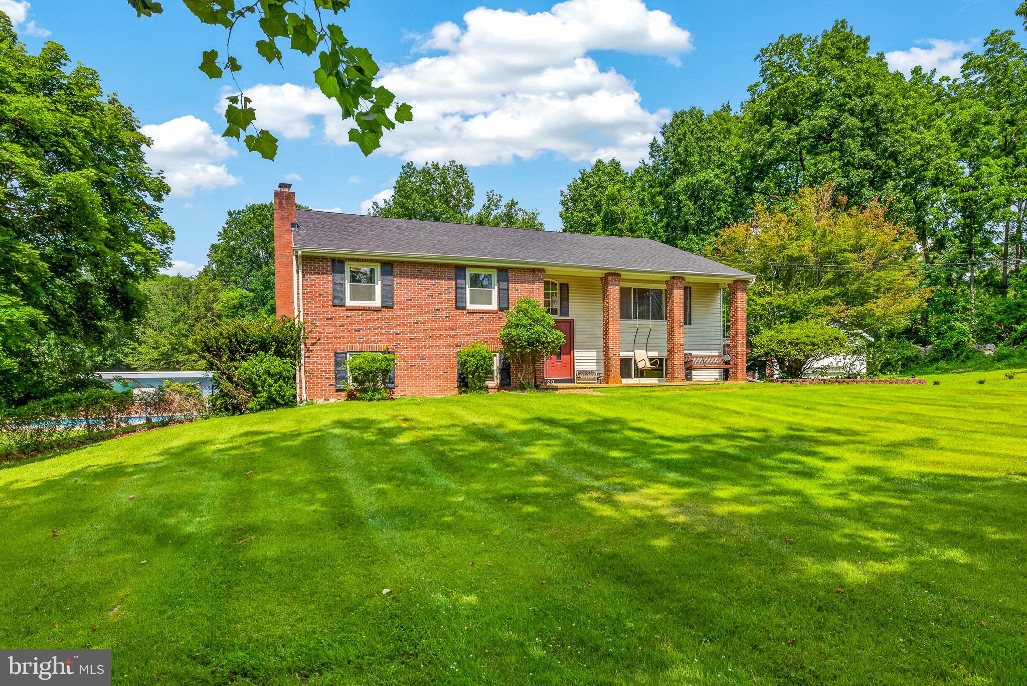 320 Barneston Rd, Glenmoore, PA 19343 photo