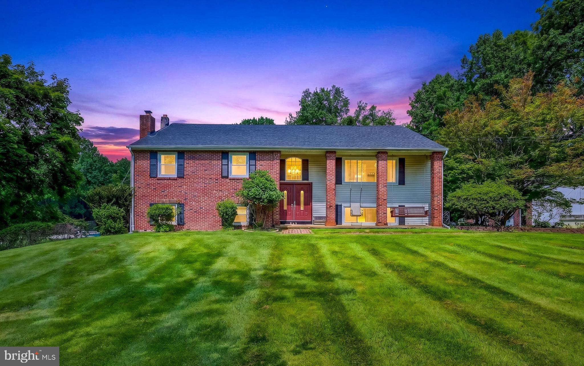 320 Barneston Rd, Glenmoore, PA 19343 photo