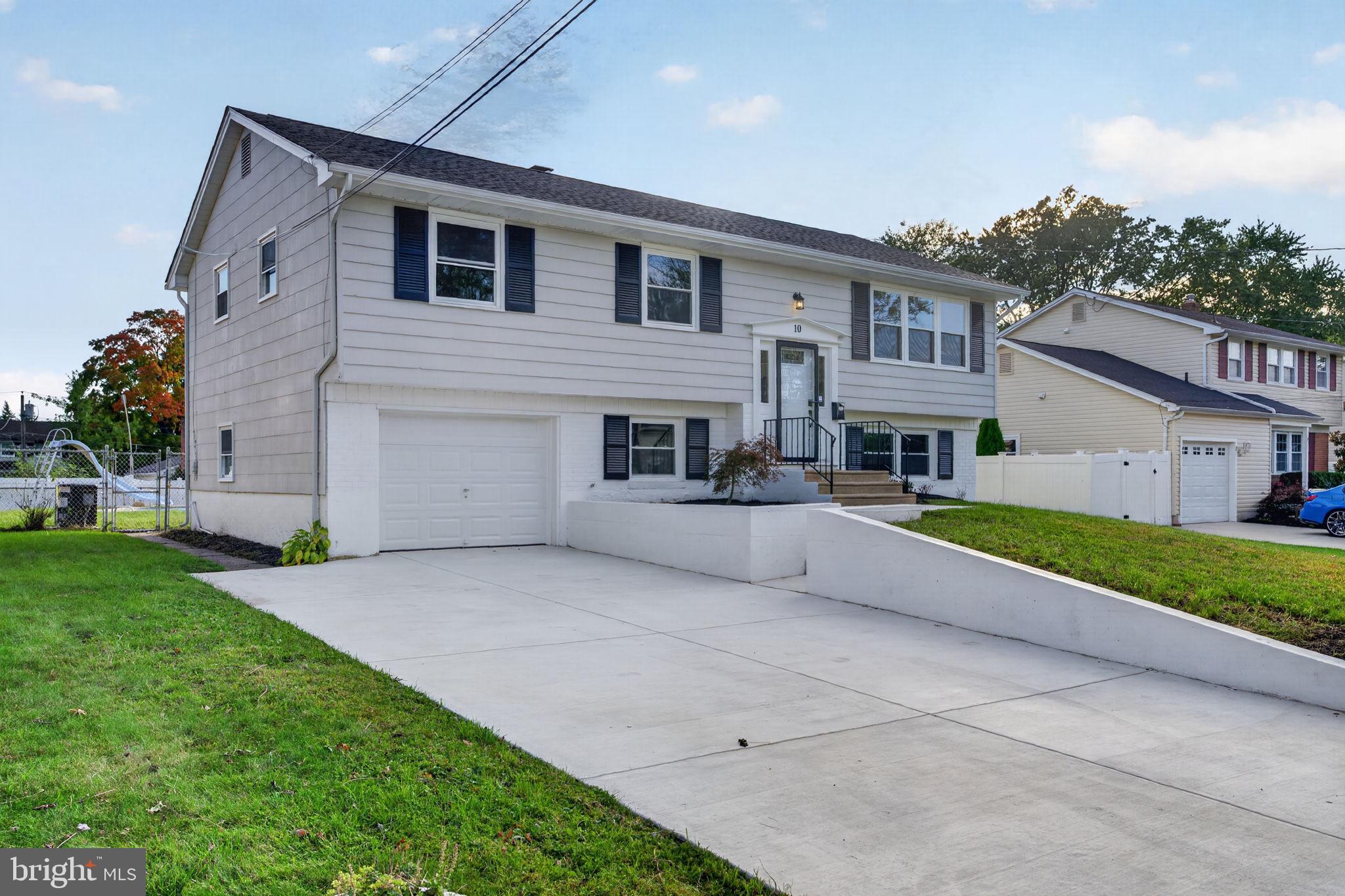 10 Cobblestone Rd, Cherry Hill, NJ 08003 photo