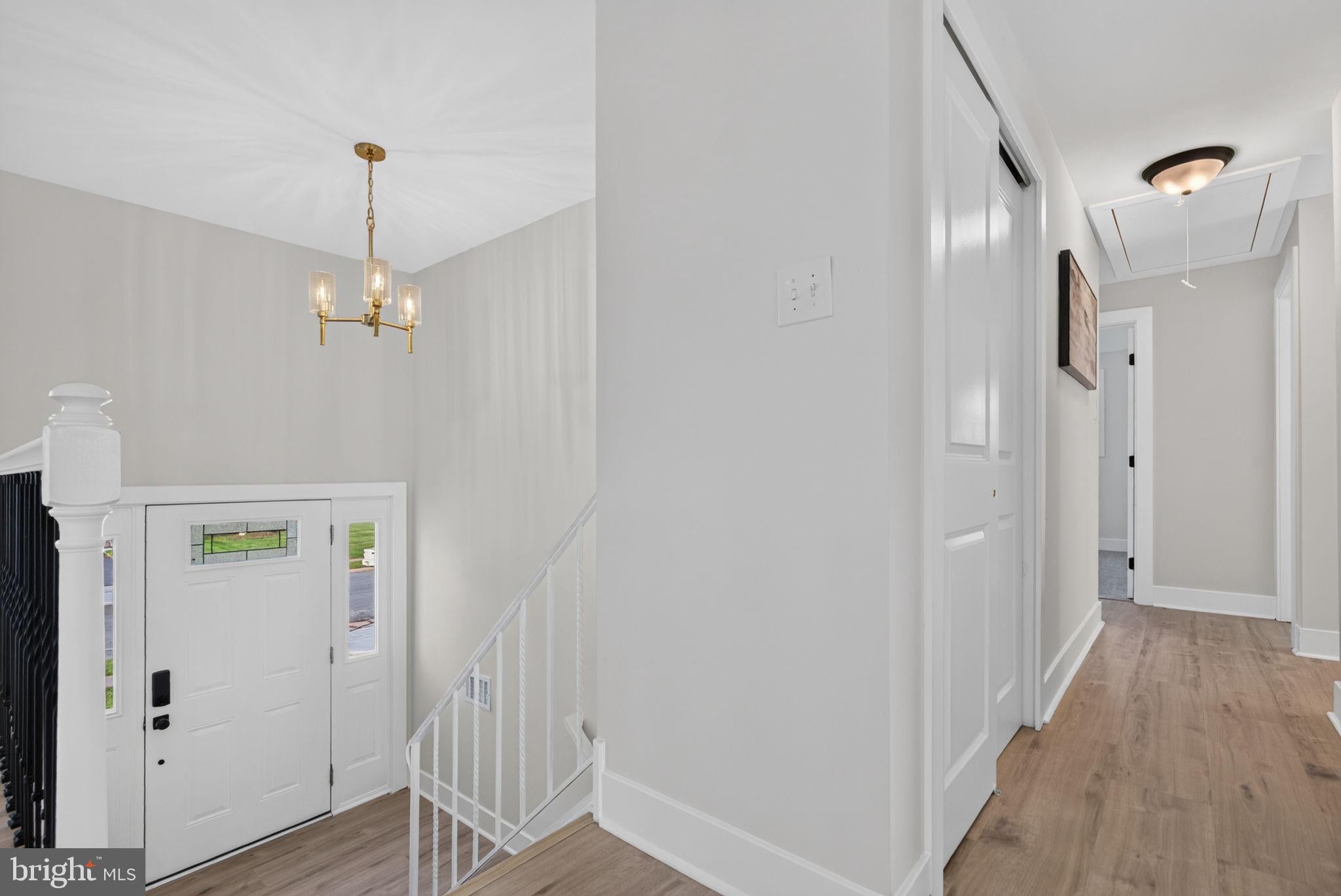 10 Cobblestone Rd, Cherry Hill, NJ 08003 photo