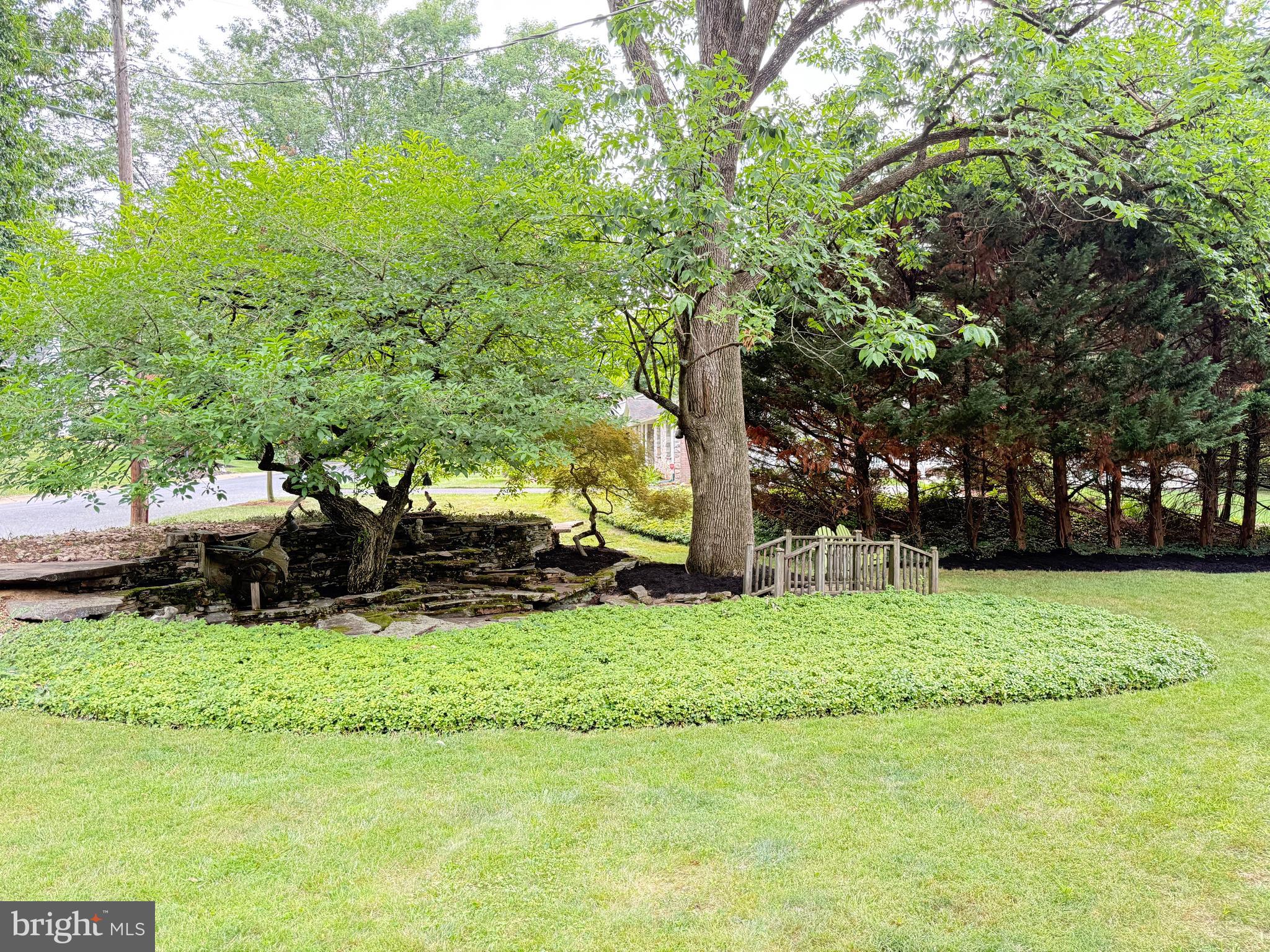 1202 Old Mill Road Rd, Reading, PA 19610 photo
