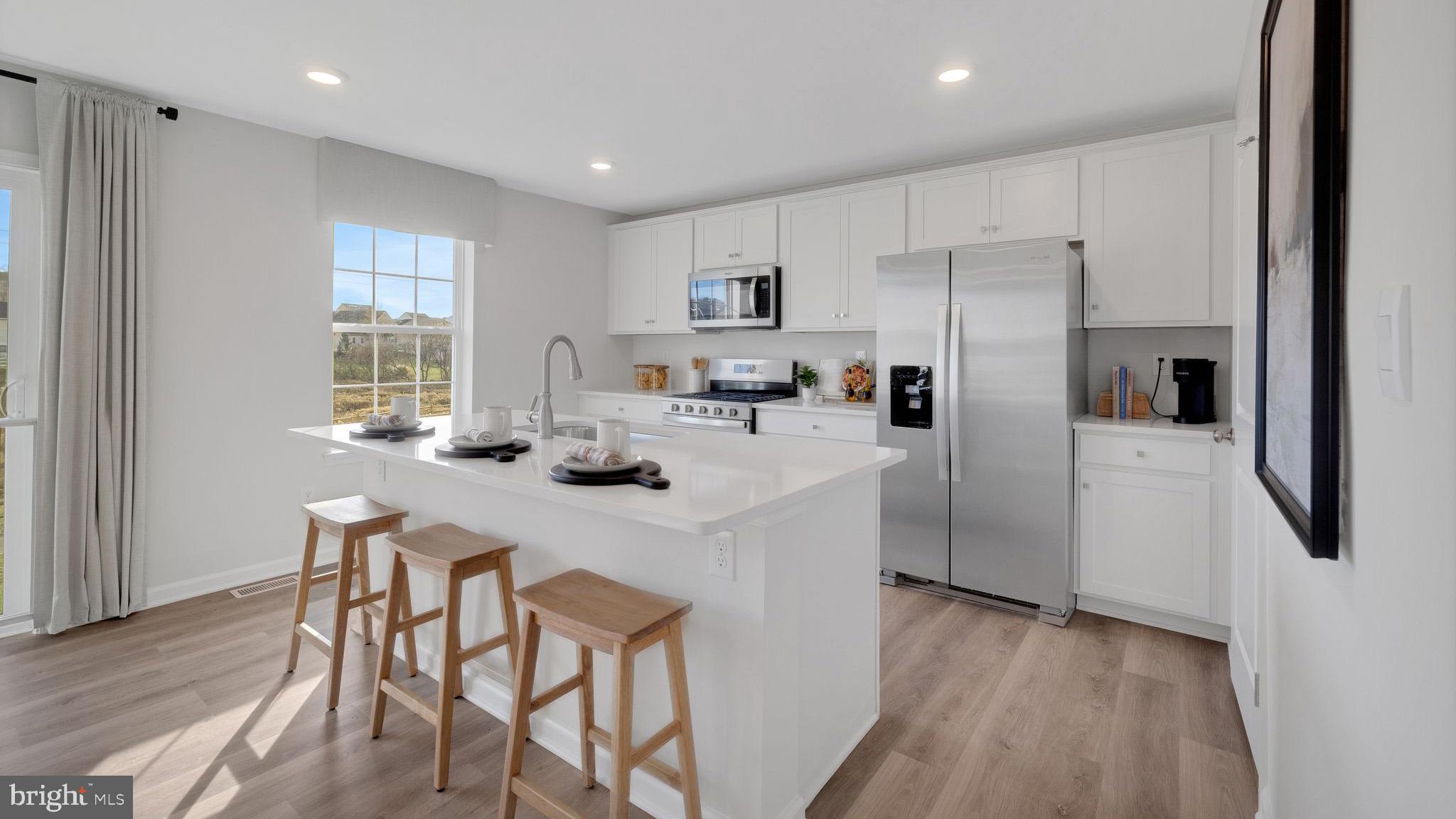 222 Winding Rd, Forks Township, PA 18040
