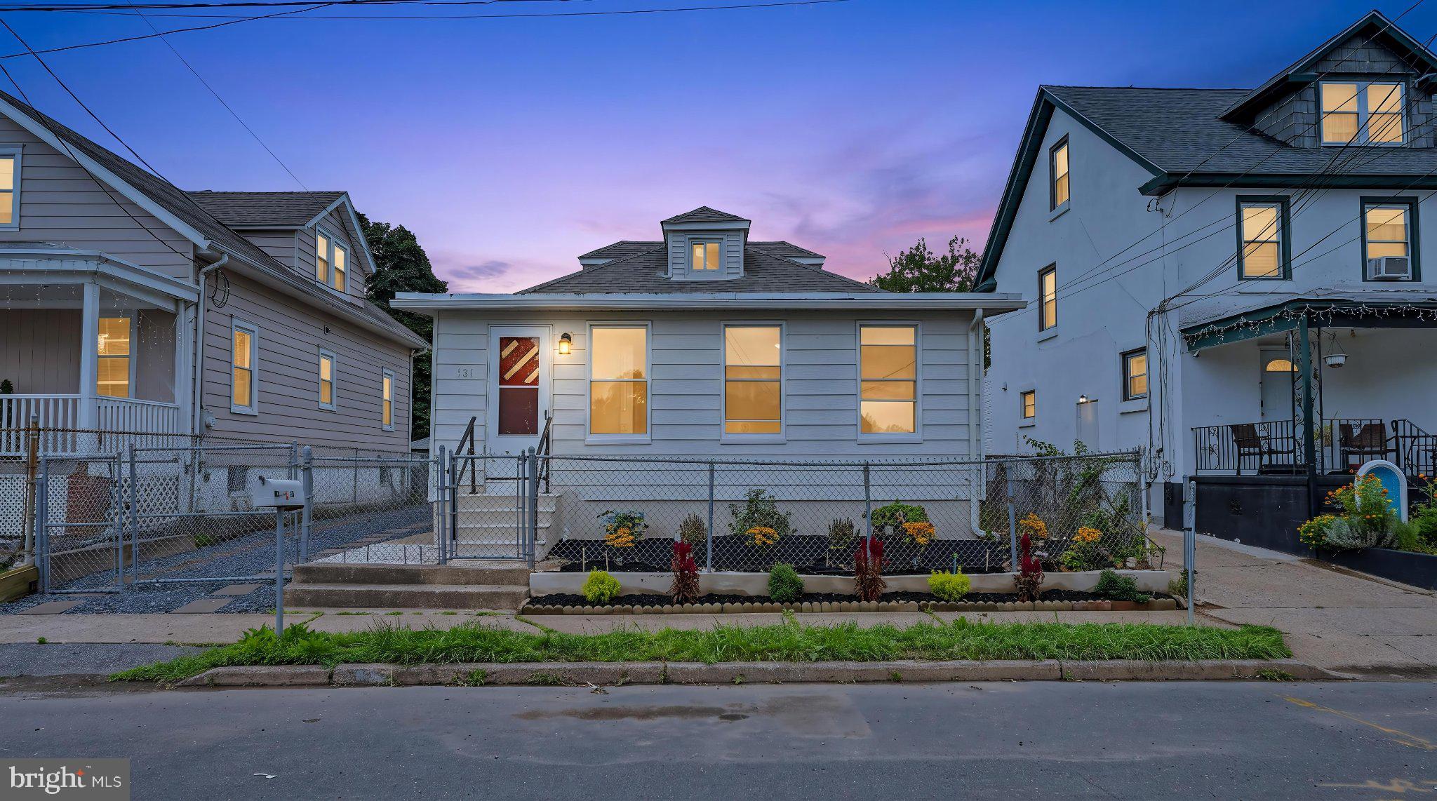 131 Hazel Ave, Ewan, NJ 08638