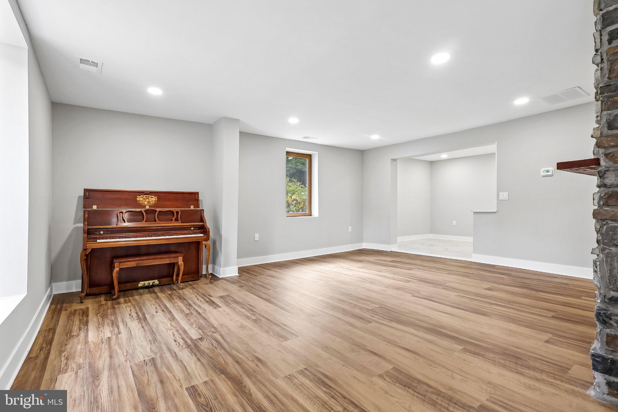 1509 Venice Ave, Bristol, PA 19007 photo