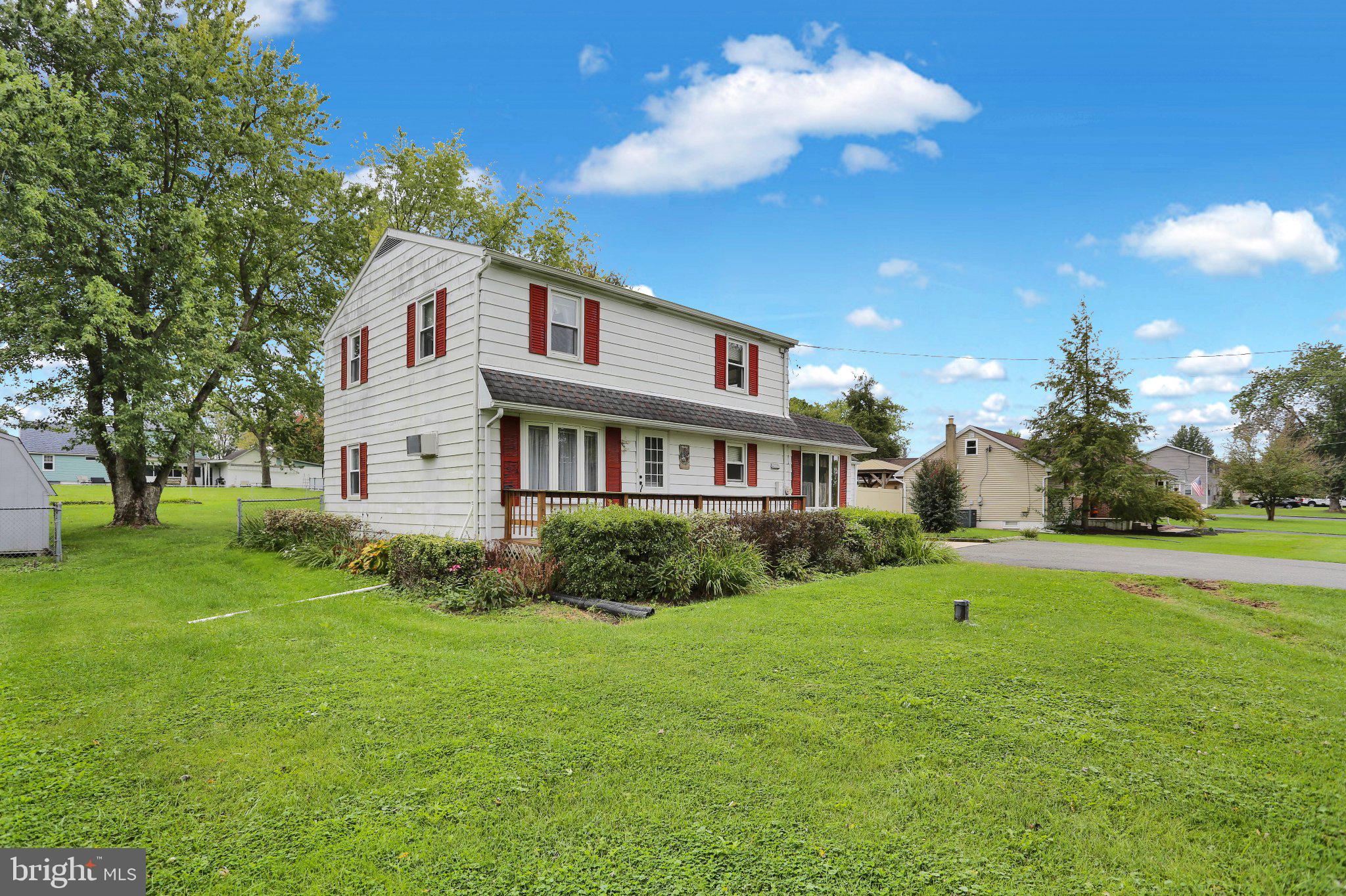 1500 N Keim St, Pottstown, PA 19464 photo