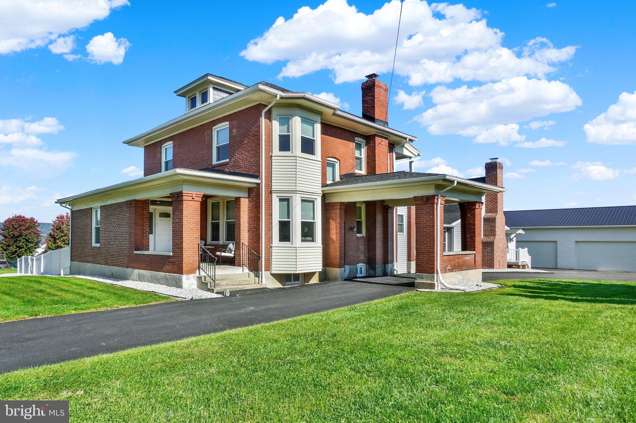 605 Witmer Rd, York, PA 17402