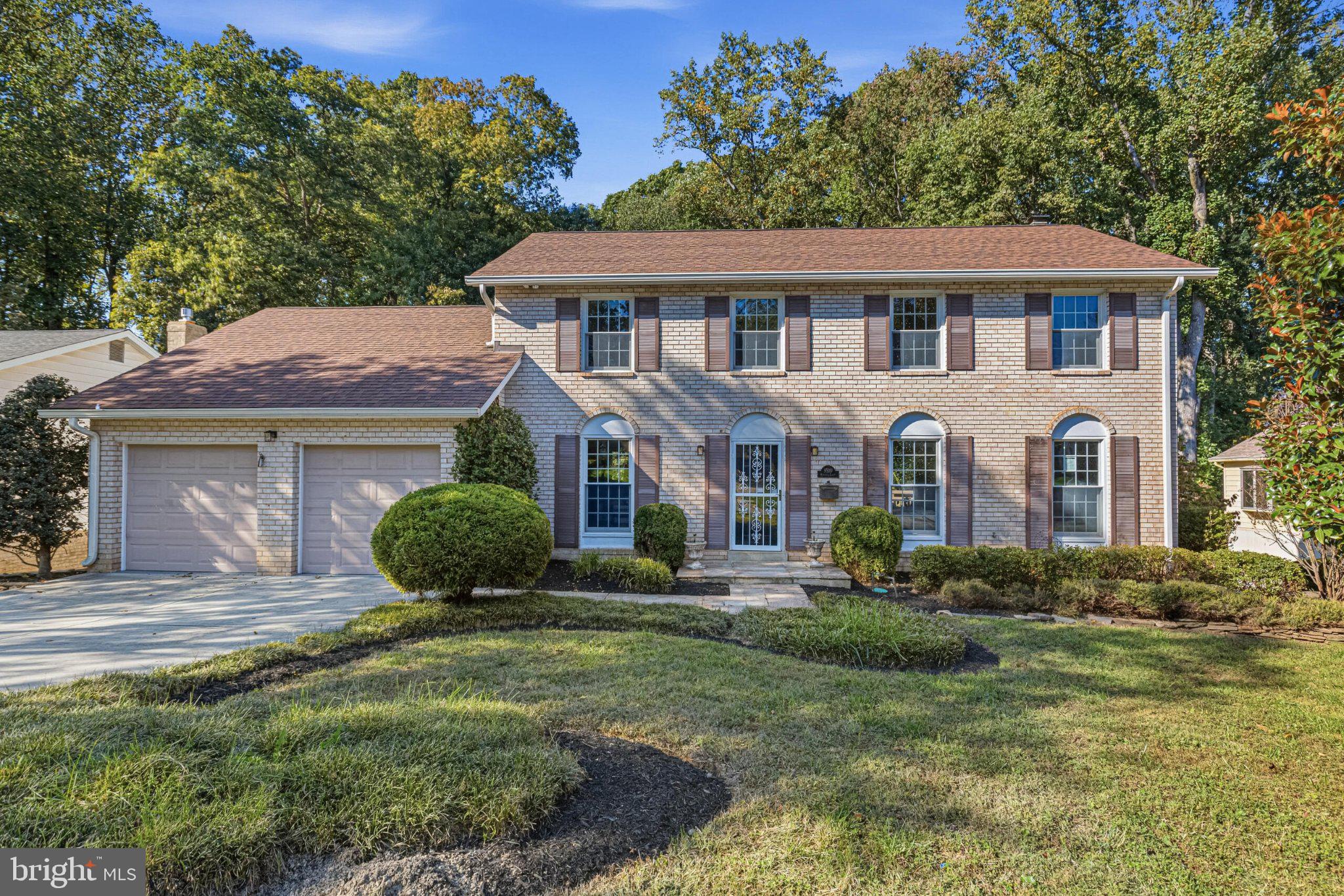 8510 Browning Ct, Annandale, VA 22003