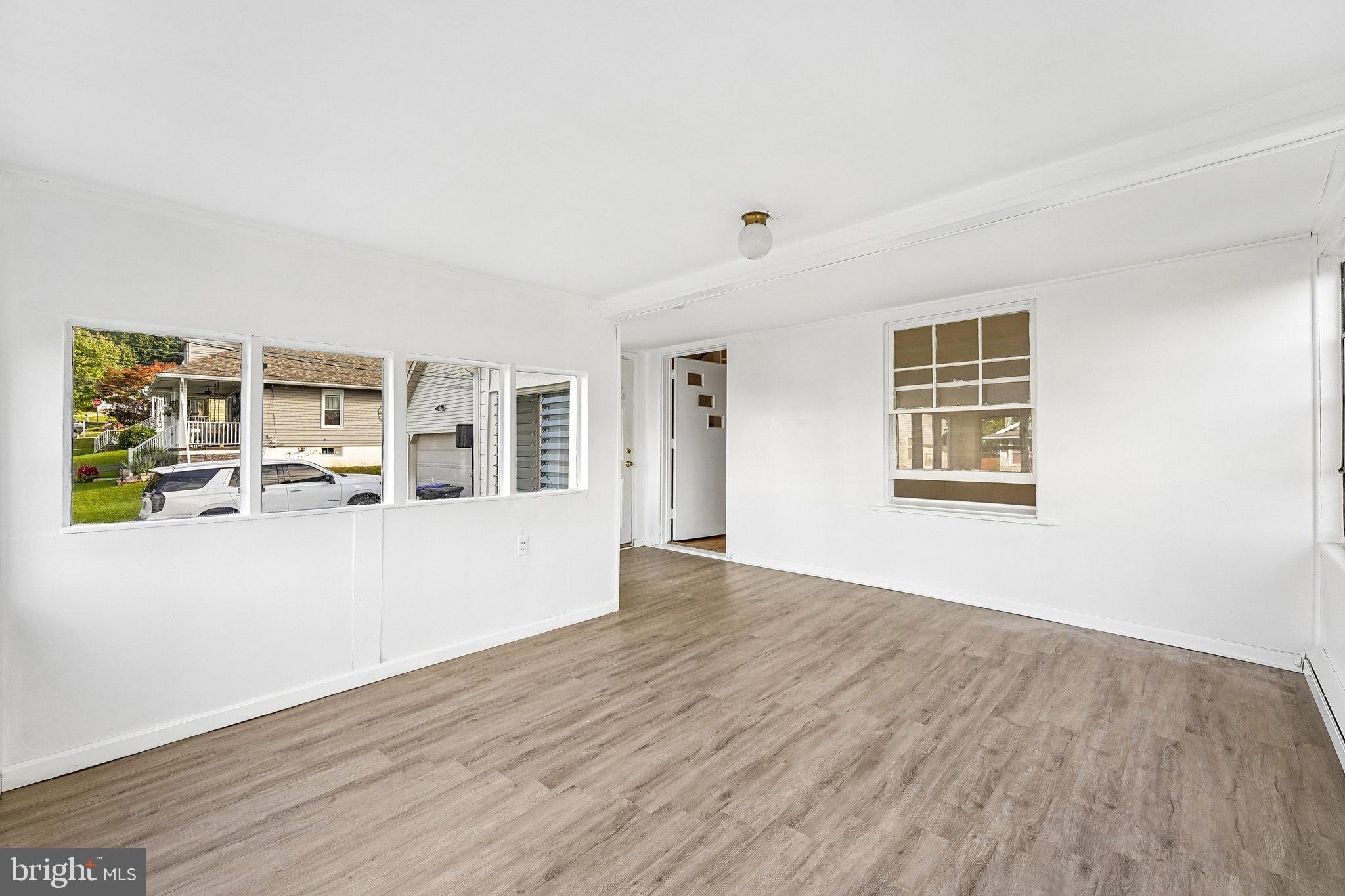 1325 Byfield St, Allentown, PA 18103 photo