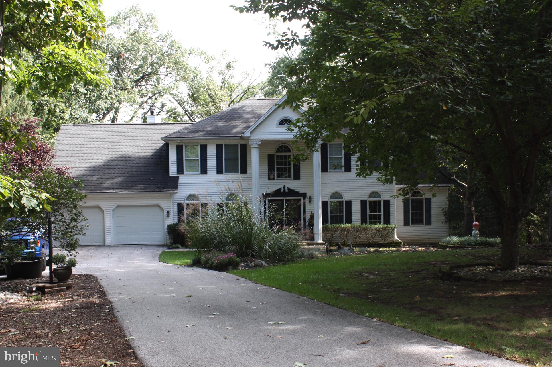17 Triplett Ct, Dillsburg, PA 17019