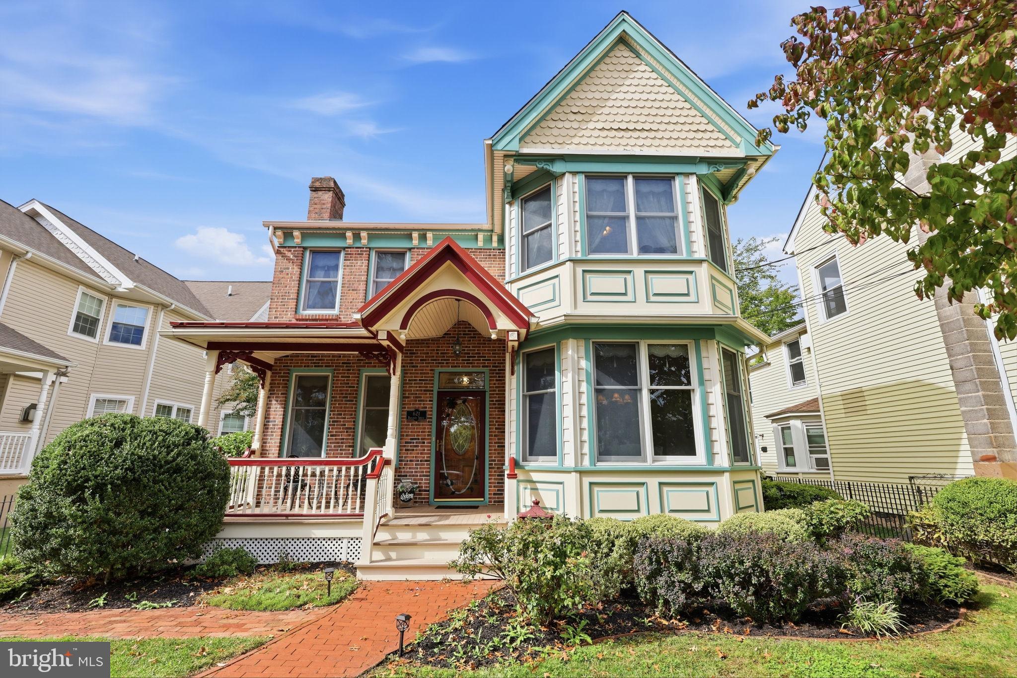 621 Radcliffe St, Bristol, PA 19007 photo