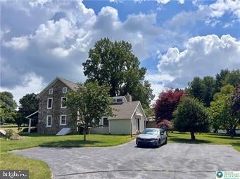 3590 Drifting Dr, Hellertown, PA 18055 photo
