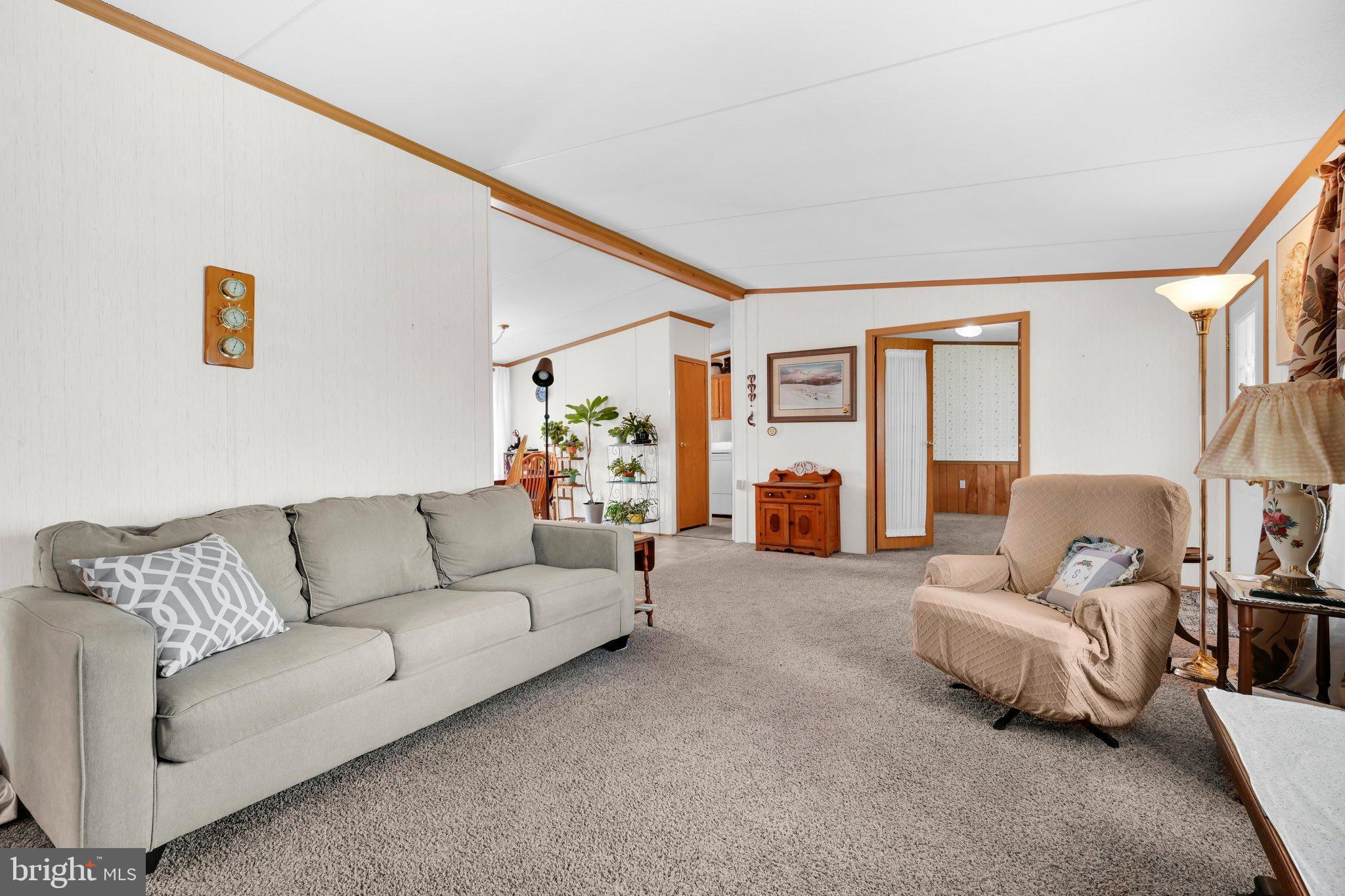 16 Edward Ave, Lebanon, PA 17042 photo
