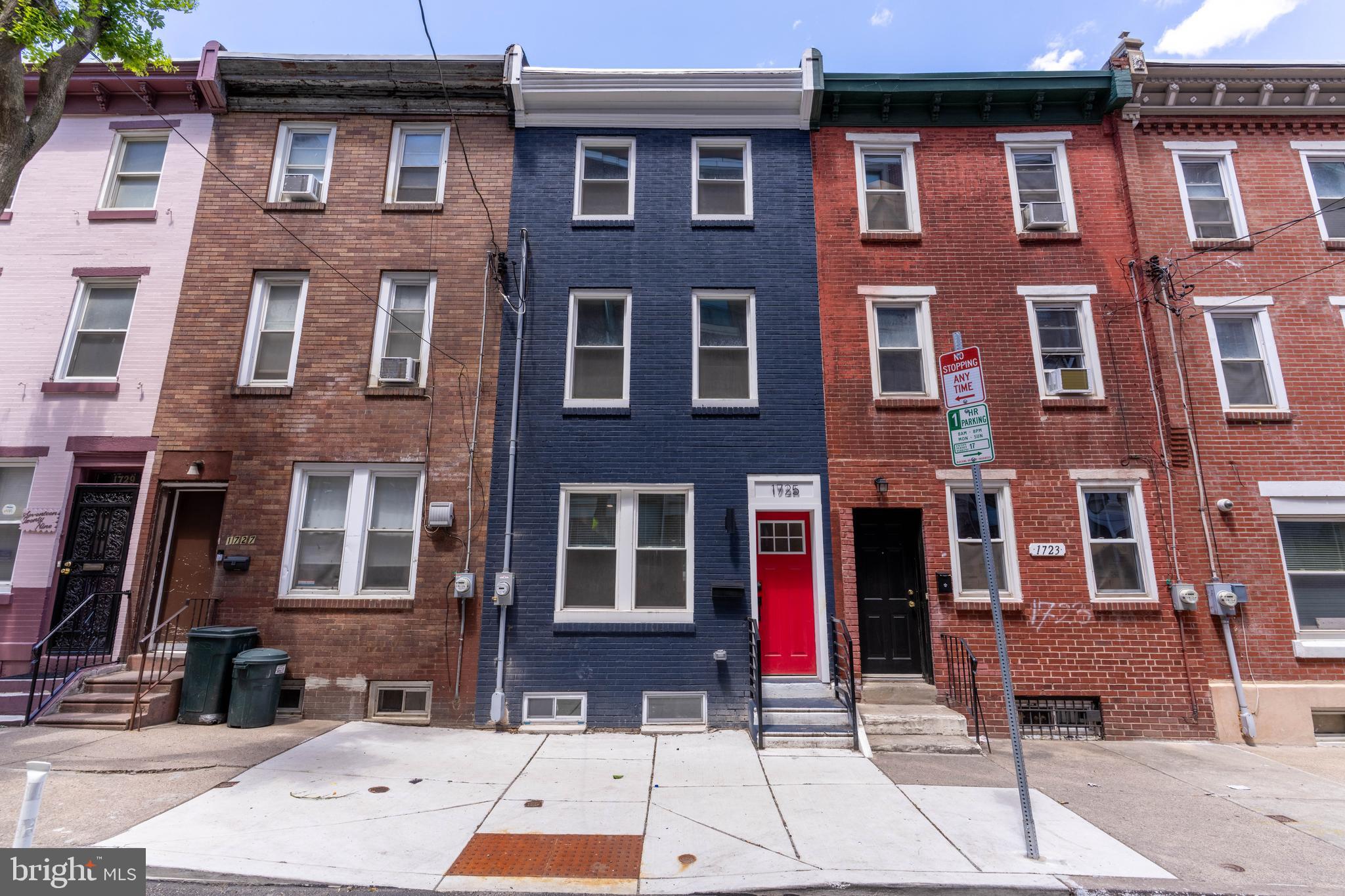 1725 Thompson St, Philadelphia, PA 19121