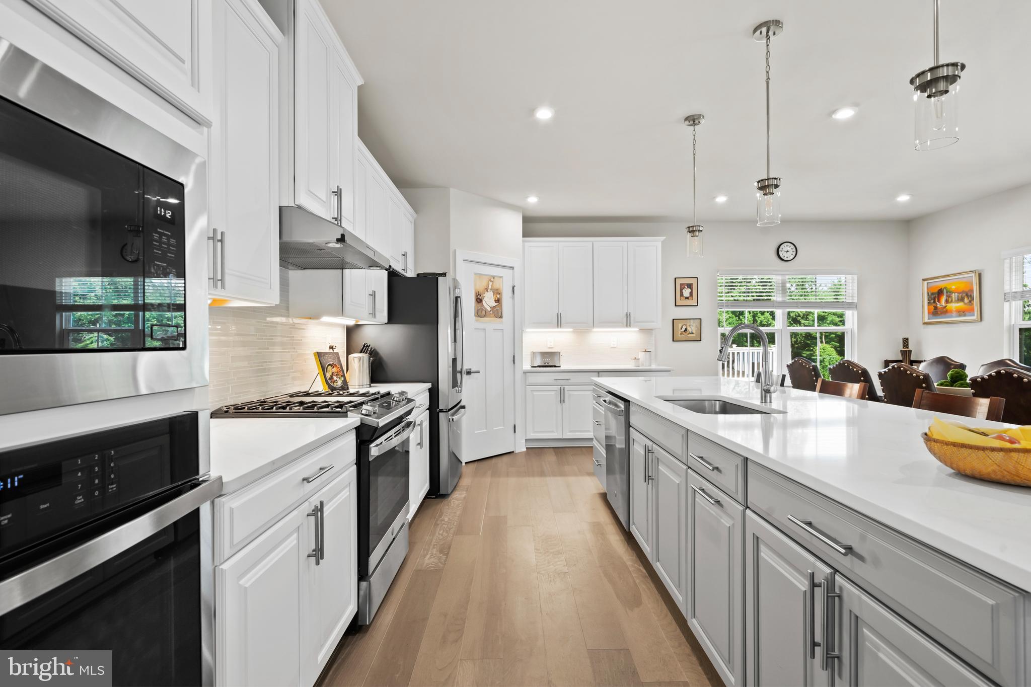 1024 Mile Ct, Cheltenham, PA 19012 photo