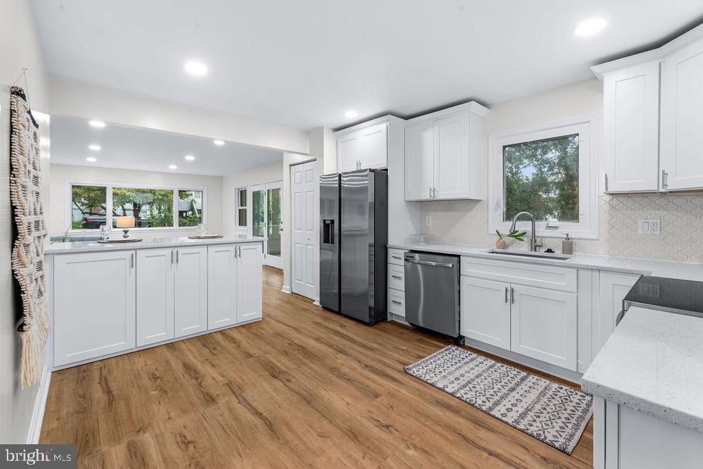 1204 Dicus Mill Rd, Millersville, MD 21108 photo