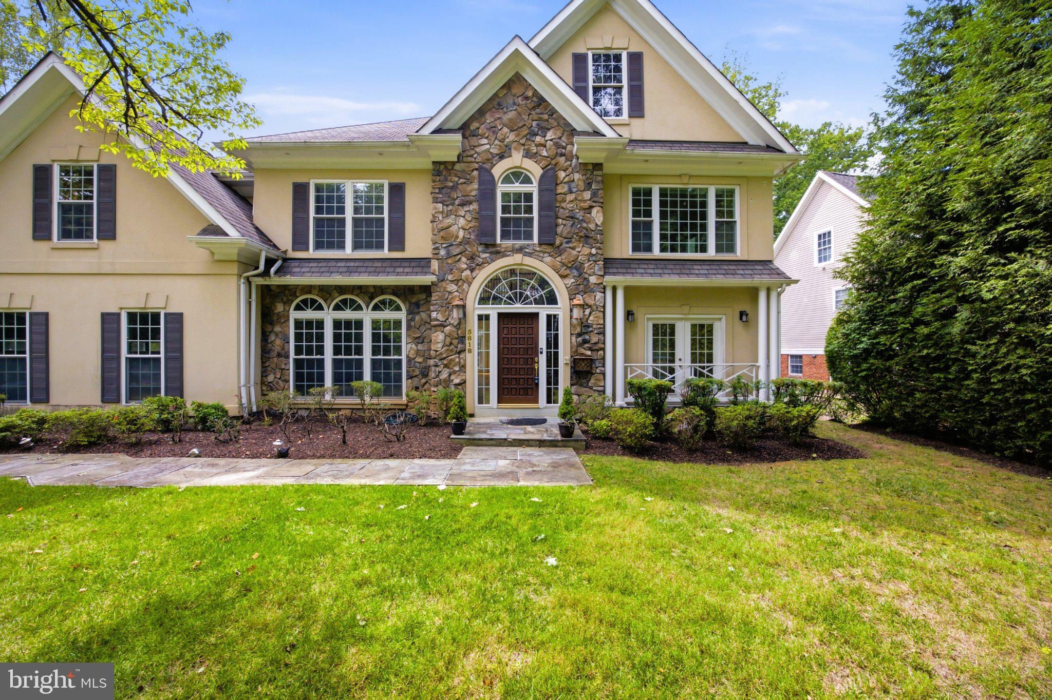 5818 Bradley Blvd, Bethesda, MD 20814