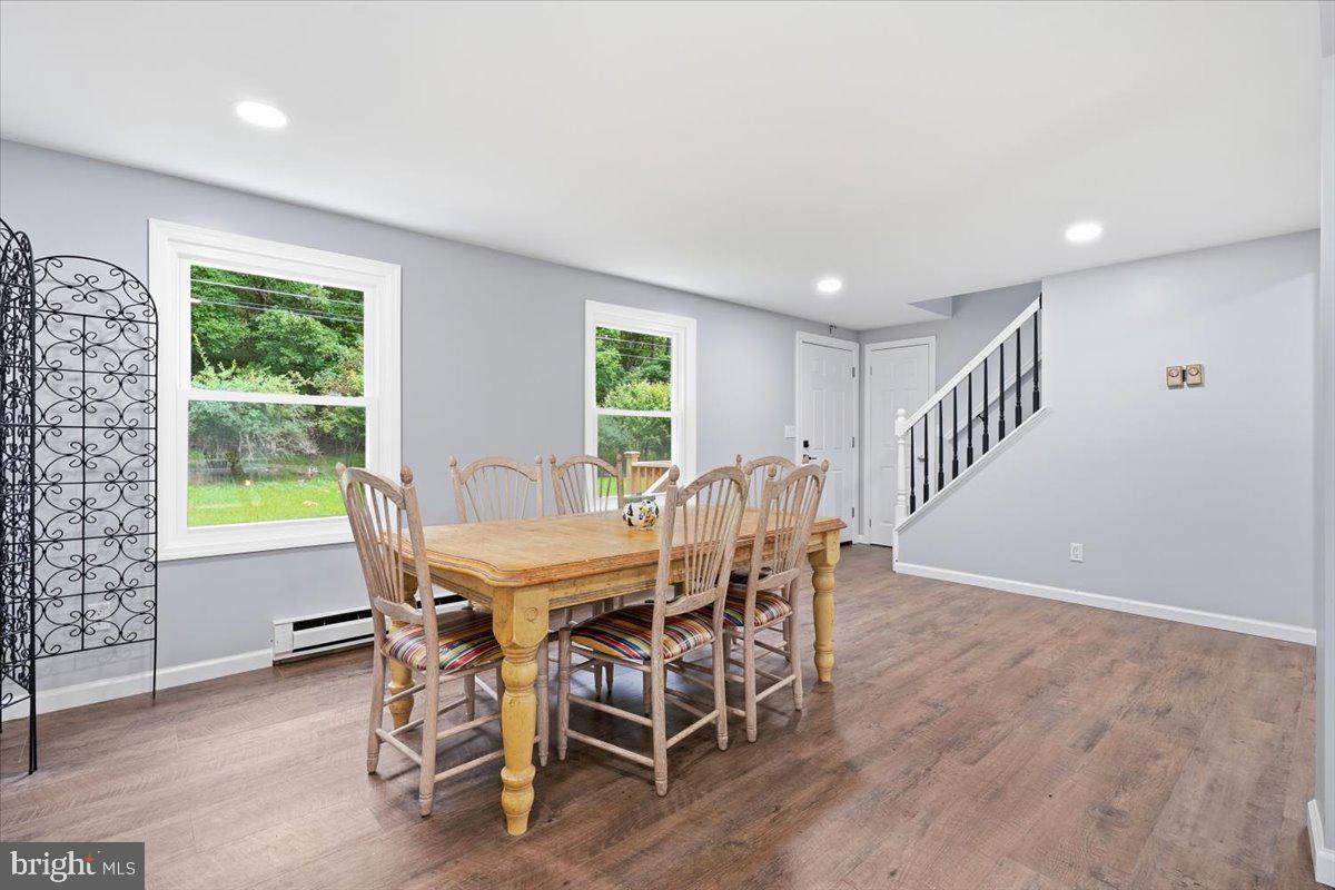 1626 David Ln, Effort, PA 18330 photo